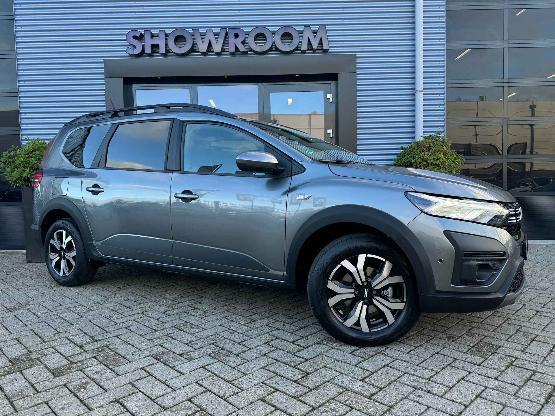 Dacia JOGGER 1.6 Hybrid 140 Automaat Expression Applecarplay|Stoelverwarming|Navi|Cruisecontrol|PDC|Camera| - 14/35