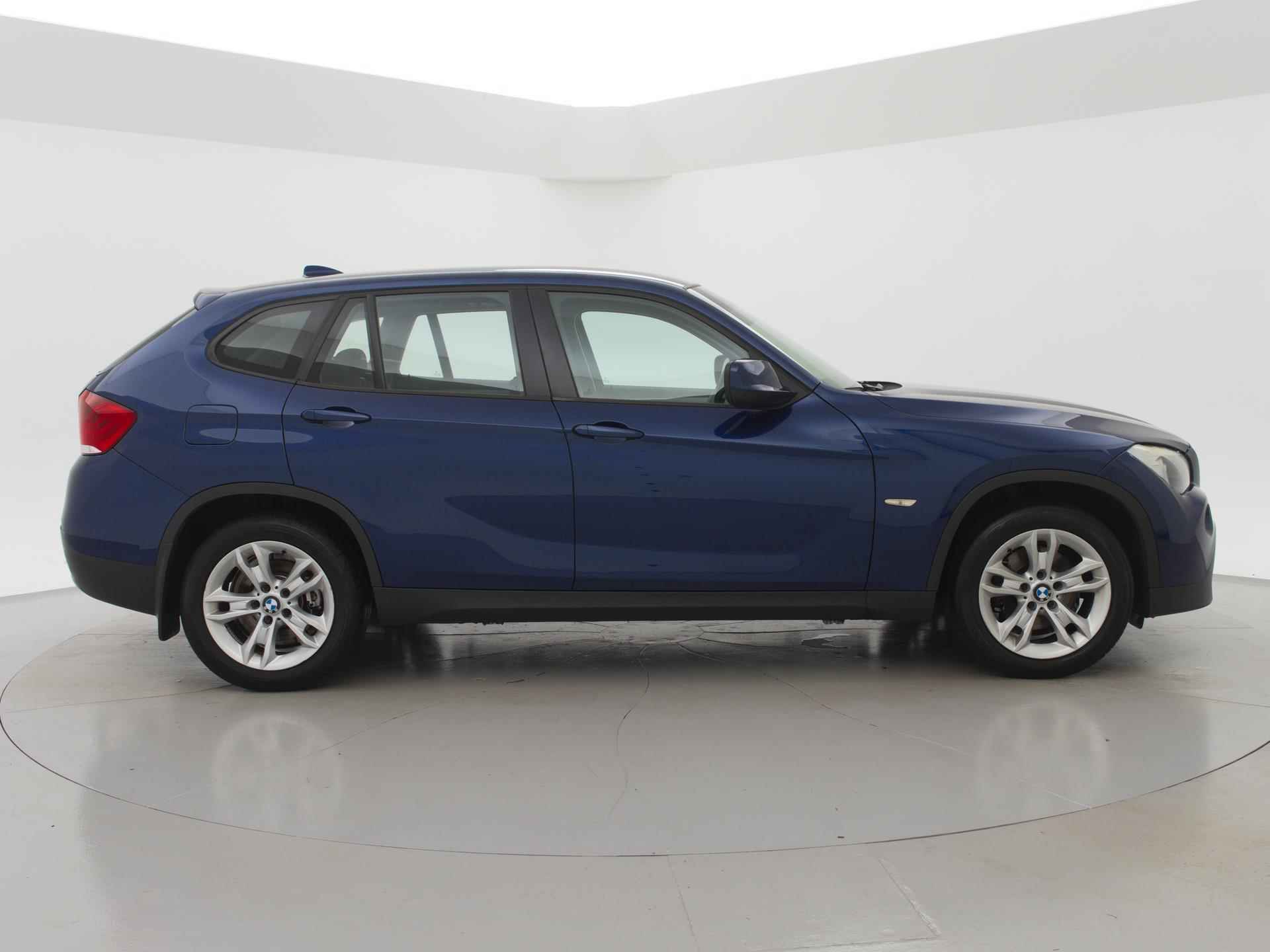 BMW X1 sDrive18i EXECUTIVE + TREKHAAK / STOELVERWARMING - 13/33