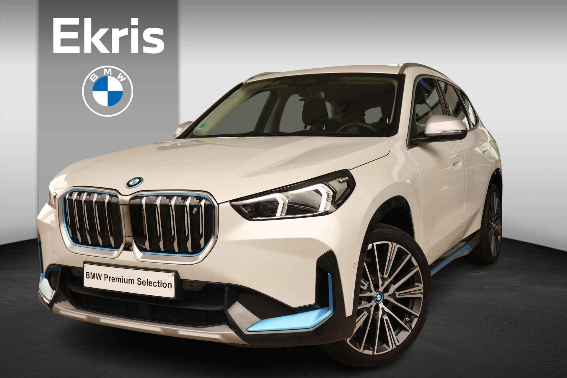 BMW iX1 xDrive30 Launch Edition | xLine | Innovation Pack - 1/30