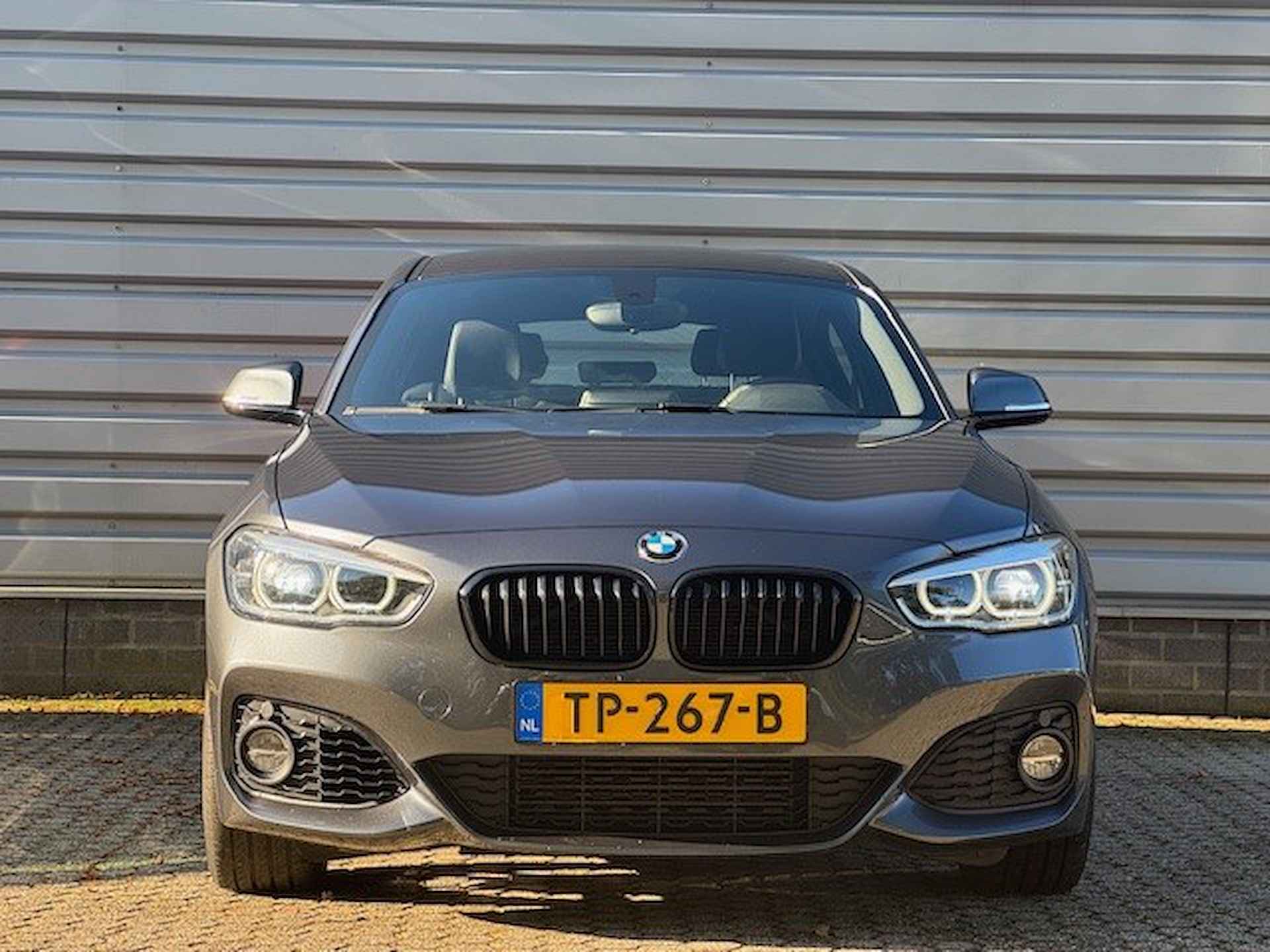 BMW 1-Serie (f20) 118i M-SPORT Corporate Lease Ex. | Automaat | Sportstoelen | Leder | Navigatie | LED koplampen | - 2/31