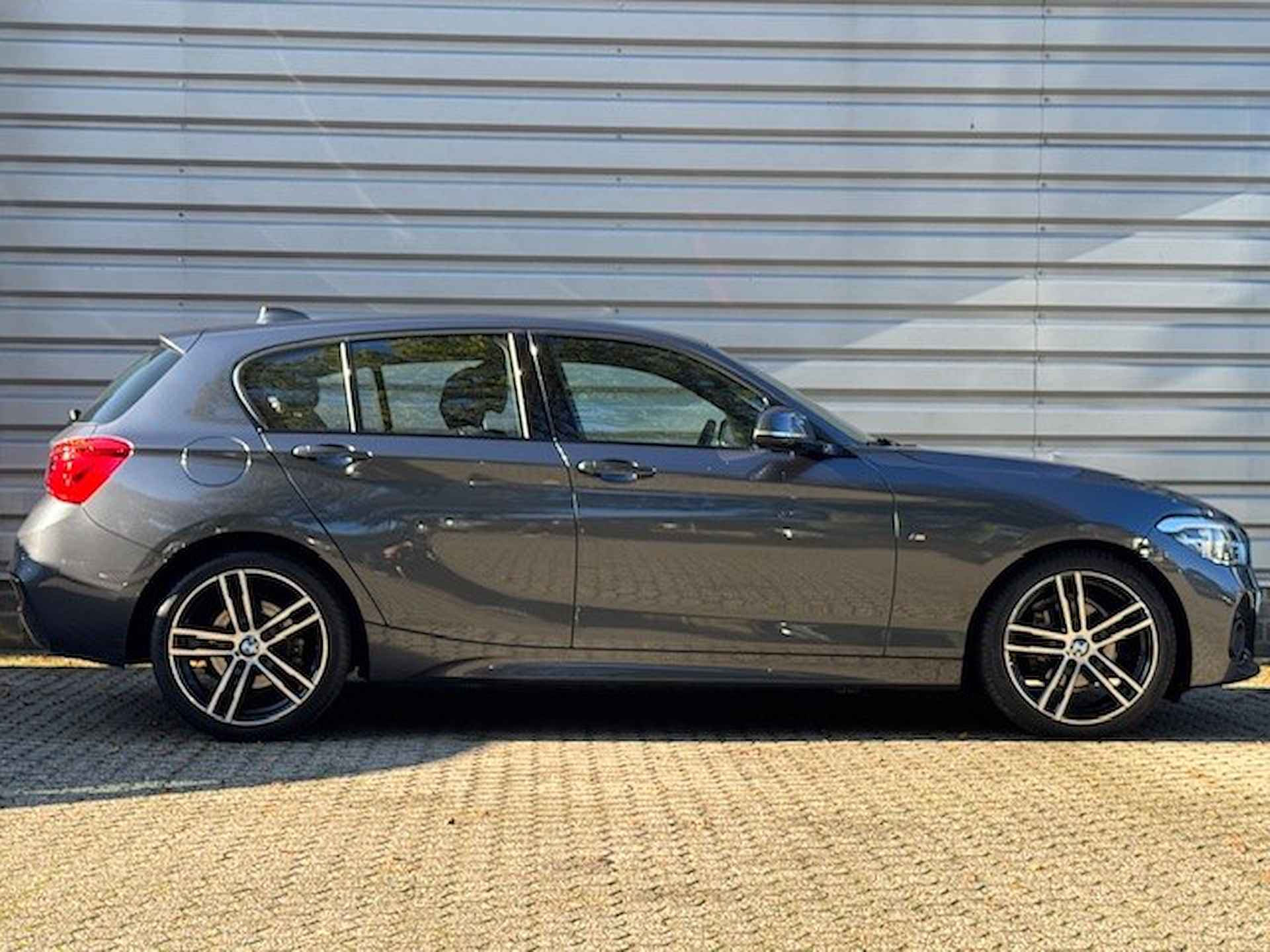 BMW 1-Serie (f20) 118i M-SPORT Corporate Lease Ex. | Automaat | Sportstoelen | Leder | Navigatie | LED koplampen | - 5/31