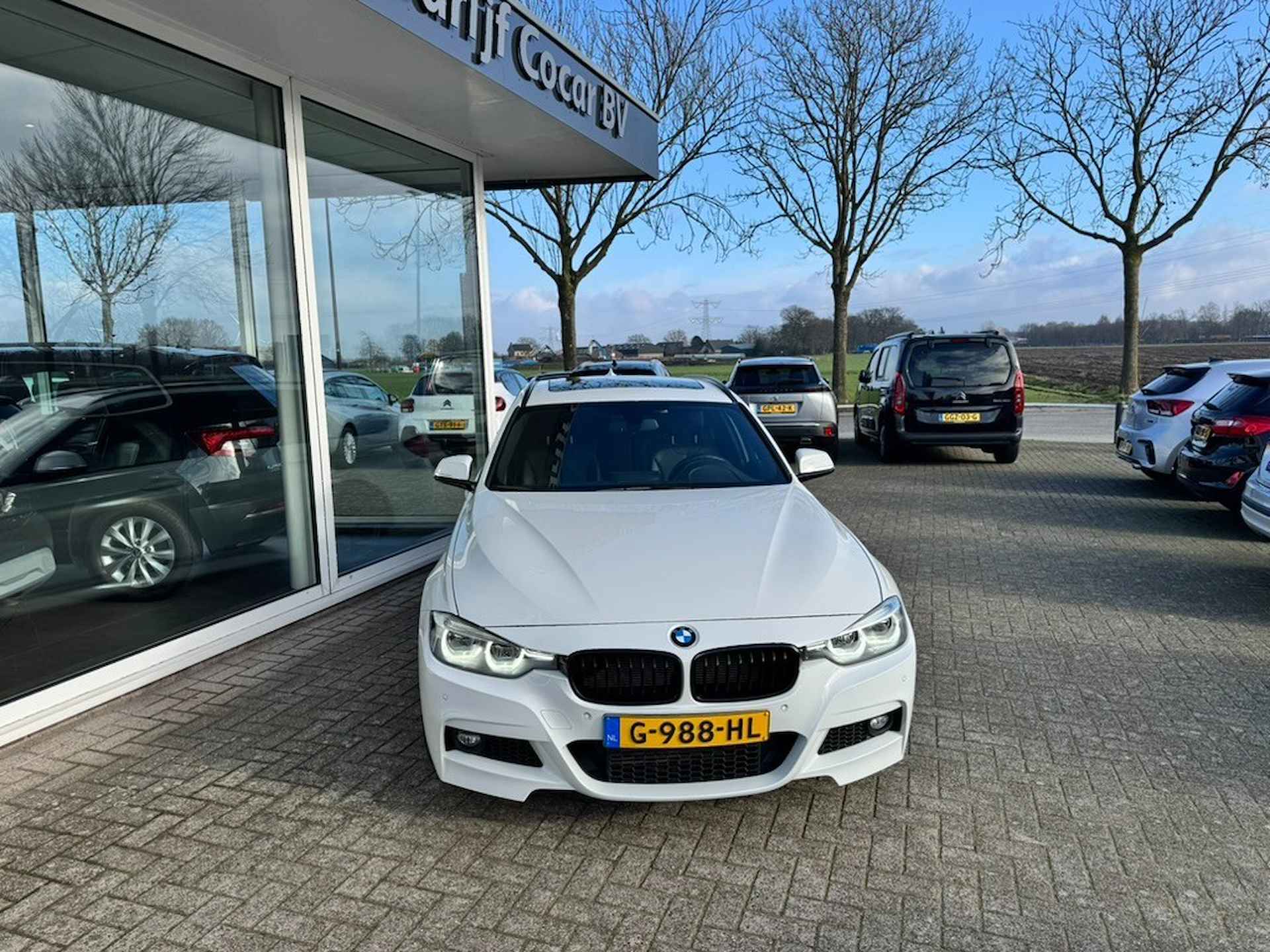 BMW 3-serie 318I M Sport -Shadow line- PANO - 2/26