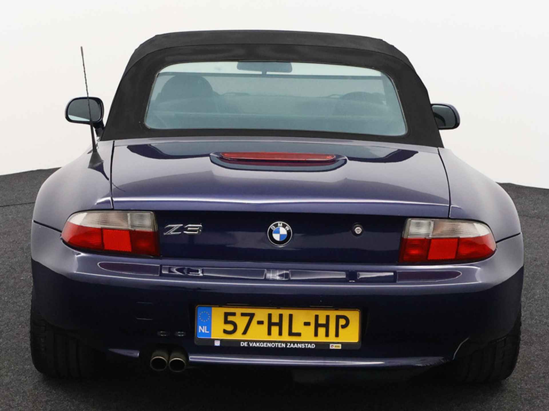 BMW Z3 Roadster 2.8 liter 6-Cylinder widebody 194 pk 6 cyl leer airco lmvelg cabrio de prijs is super scherp voor een 2.8 6-cyl  !! wel 2 delen spuiten !! - 5/20