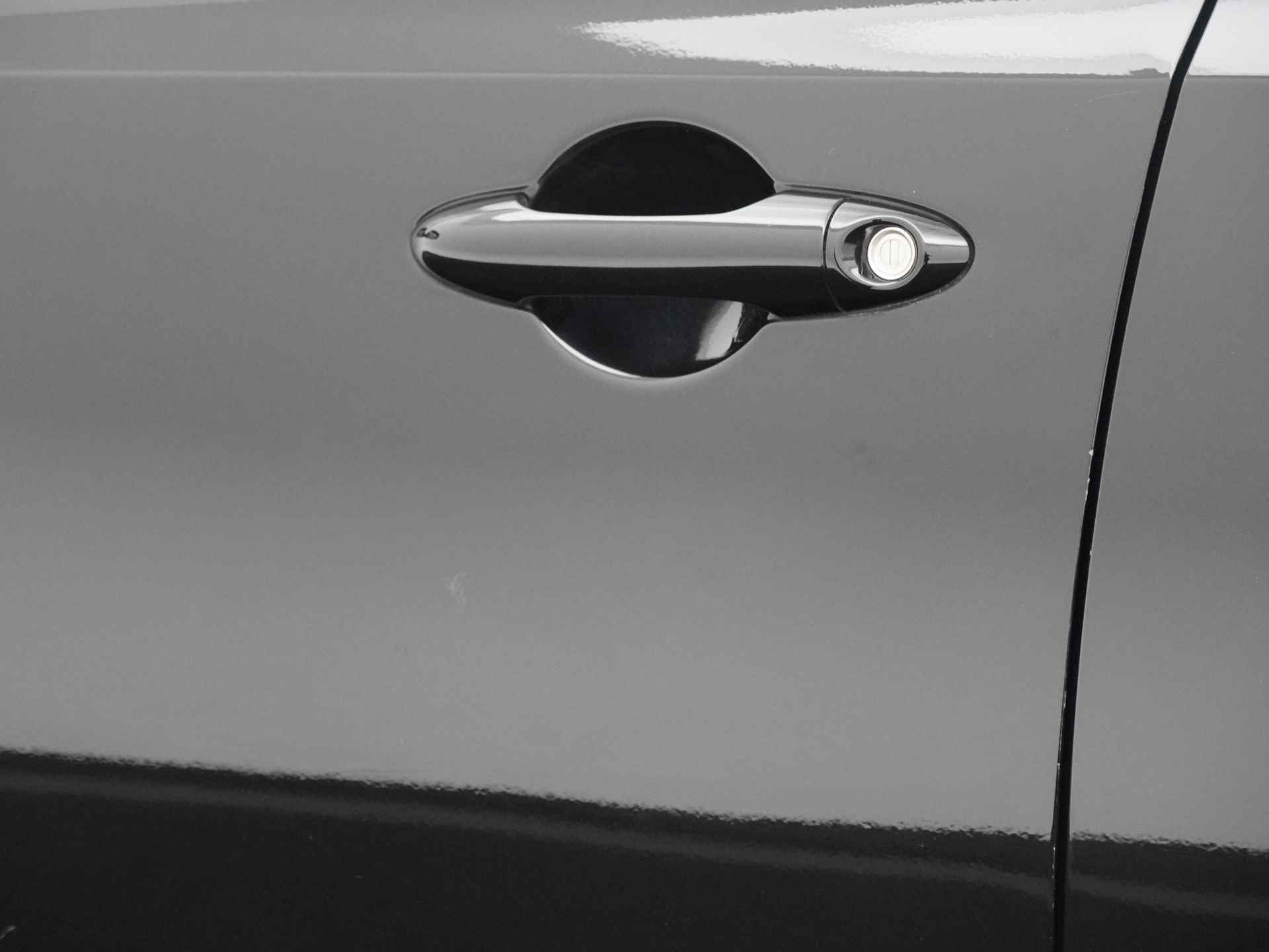 Kia Picanto 1.0 CVVT Design Edition - Navigatie - Apple CarPlay / Android Auto - Cruise Control - Climate Control - Fabrieksgarantie tot 11-2025 - 18/48