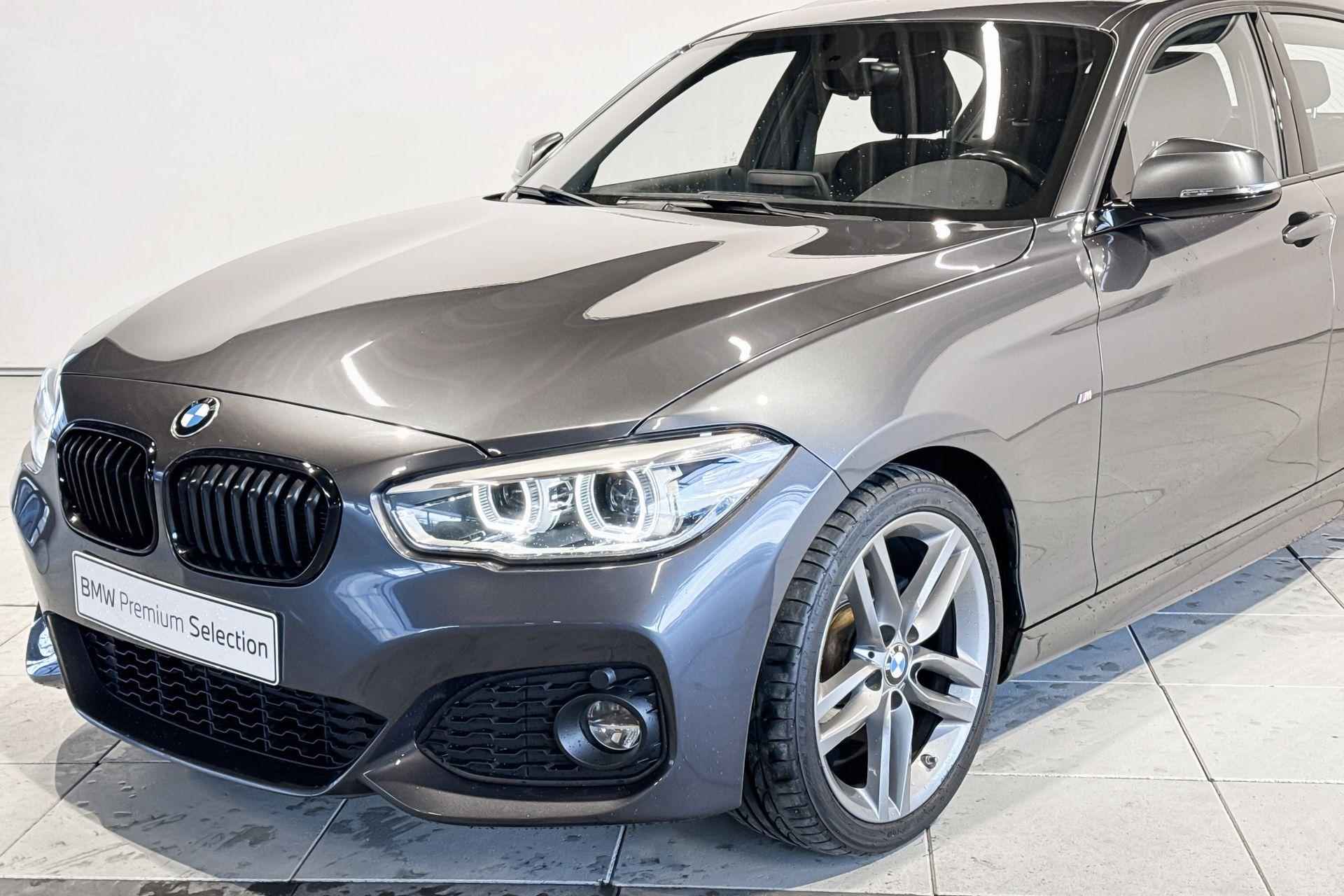 BMW 1 Serie 5-deurs 118i Executive M Sportpakket Aut. - 18/19