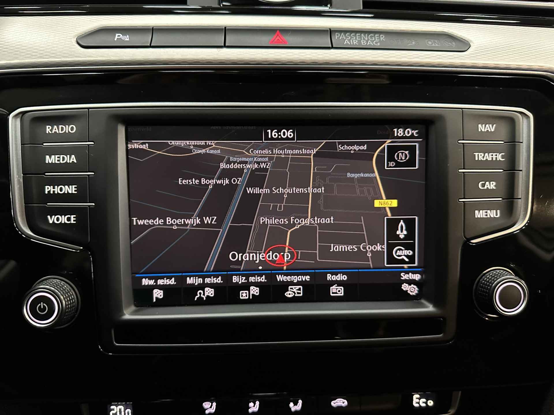 Volkswagen Passat 1.4 TSI GTE Connected Series Airco ECC | LED | Navigatie | Cruise Control | Trekhaak | Apple Carplay Android Auto | DAB | Isofix | NAP | - 21/43