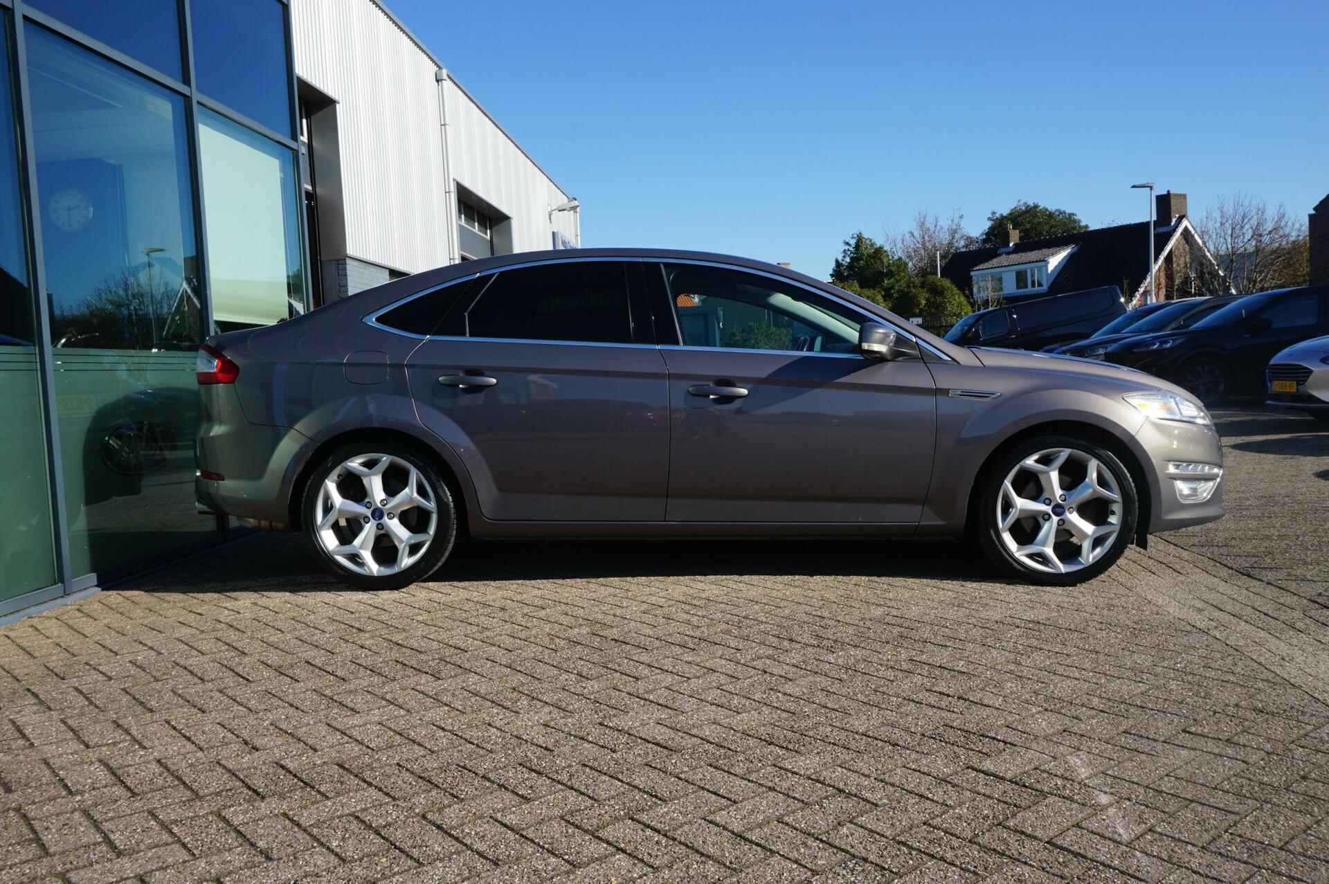 Ford Mondeo 2.0 EcoBoost S-Edition Automaat 240PK Voorruitverwarming Stoelverwarming Climate Cruise Parkeersensoren Privacy Glass *19 inch Velgen *Dealer Onderhouden* - 5/30