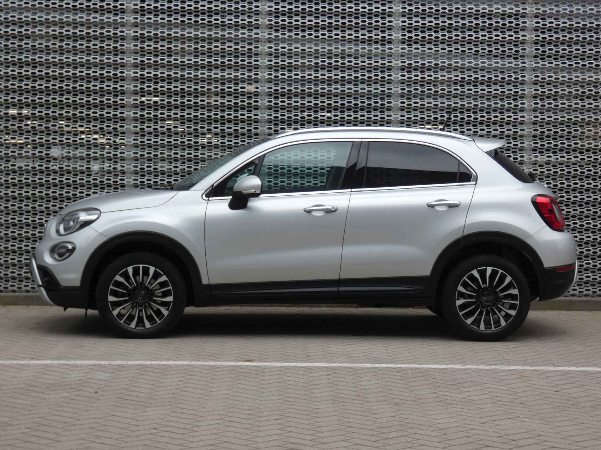 Fiat 500X Cross 1.3 GSE City Cross Automaat | Navigatie | Climate Control | Pakeerhulp - 4/33