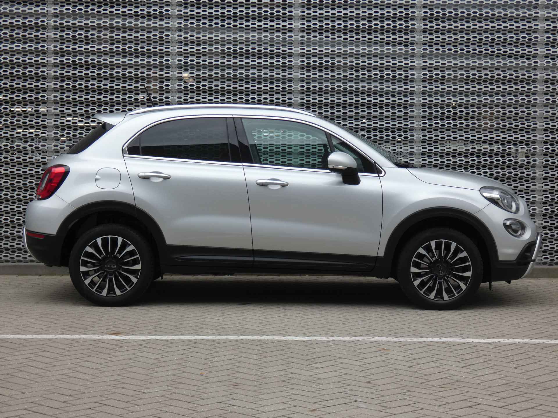 Fiat 500X Cross 1.3 GSE City Cross Automaat | Navigatie | Climate Control | Pakeerhulp - 30/33