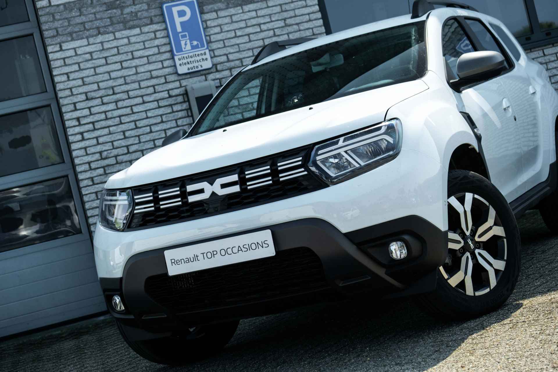 Dacia Duster TCe 150 EDC ( AUTOMAAT ) Extreme | automaat | climate control | 360 graden camera | incl. Bovag rijklaarpakket met 12 maanden garantie | - 16/49