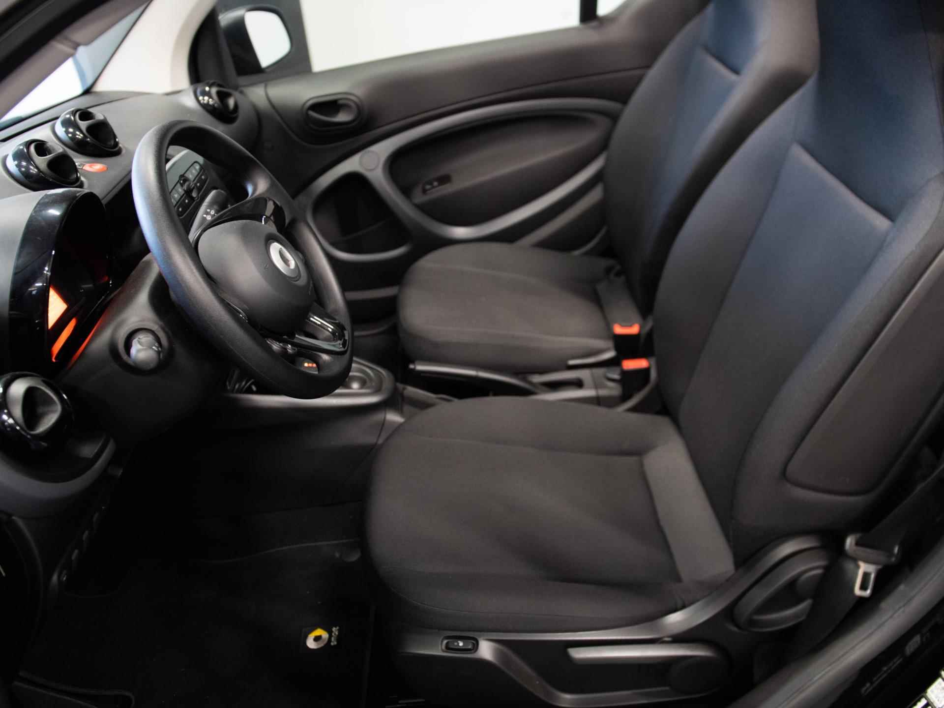 Smart Fortwo cabrio EQ Comfort Soft-top, Subsidie, CLIMA - 21/39