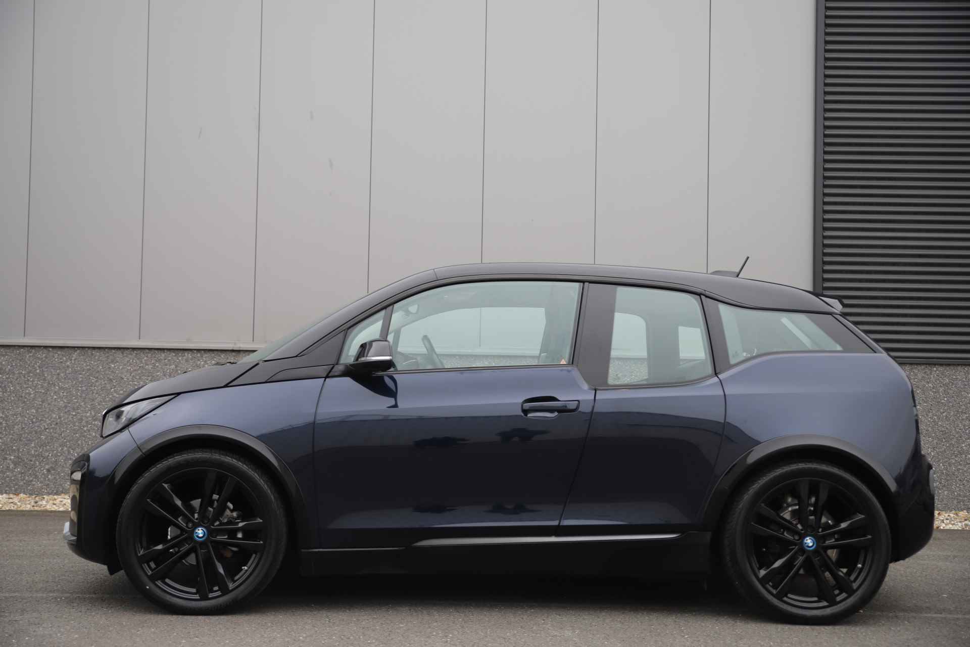 BMW i3 S 184pk Executive 120Ah 42 kWh/W-pomp/20"Jetblack/3-fase/Camera - 39/46