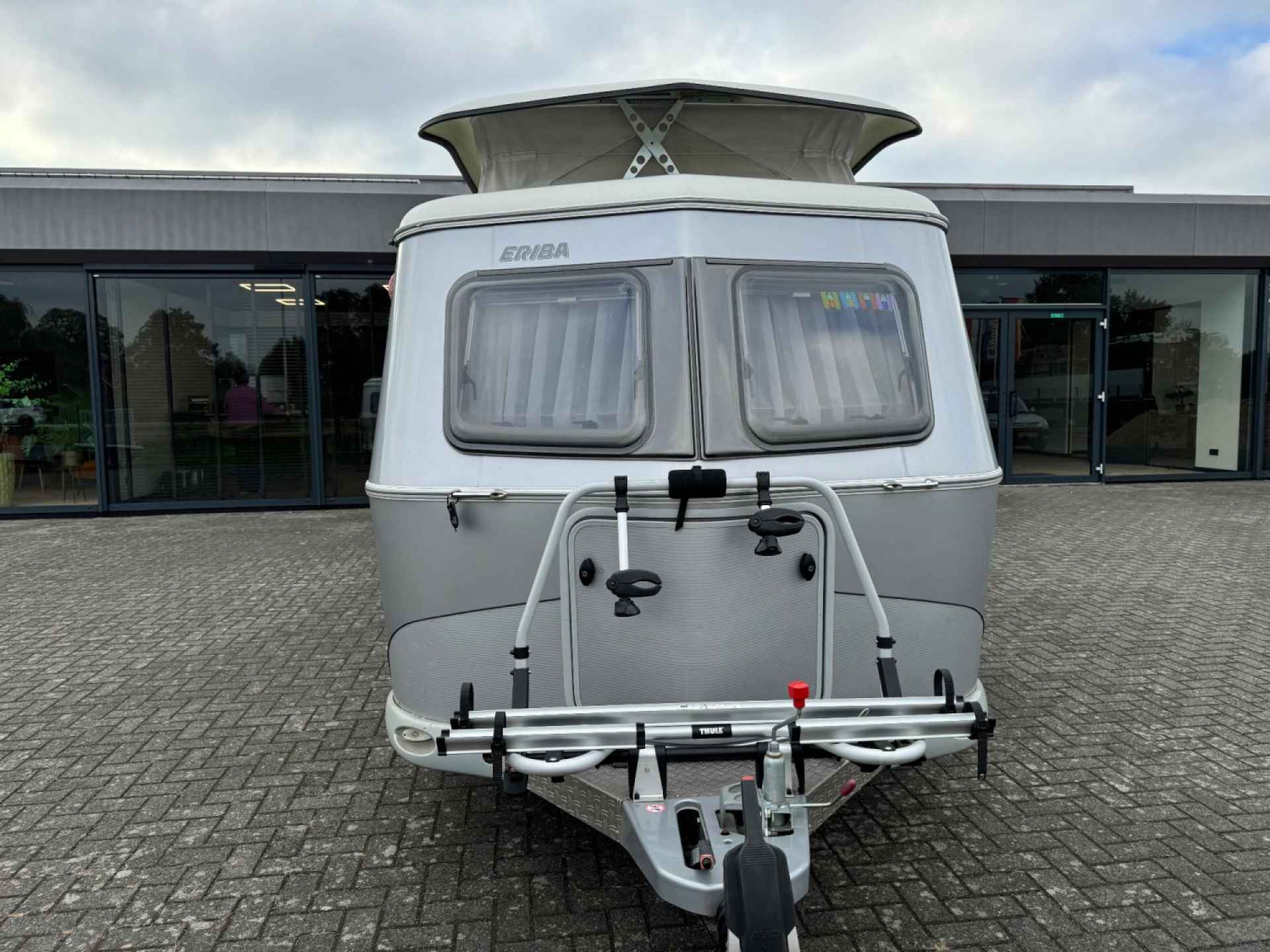 Eriba Touring Troll 530 Silver GT 1300kg as INCL. STALLING - 16/17