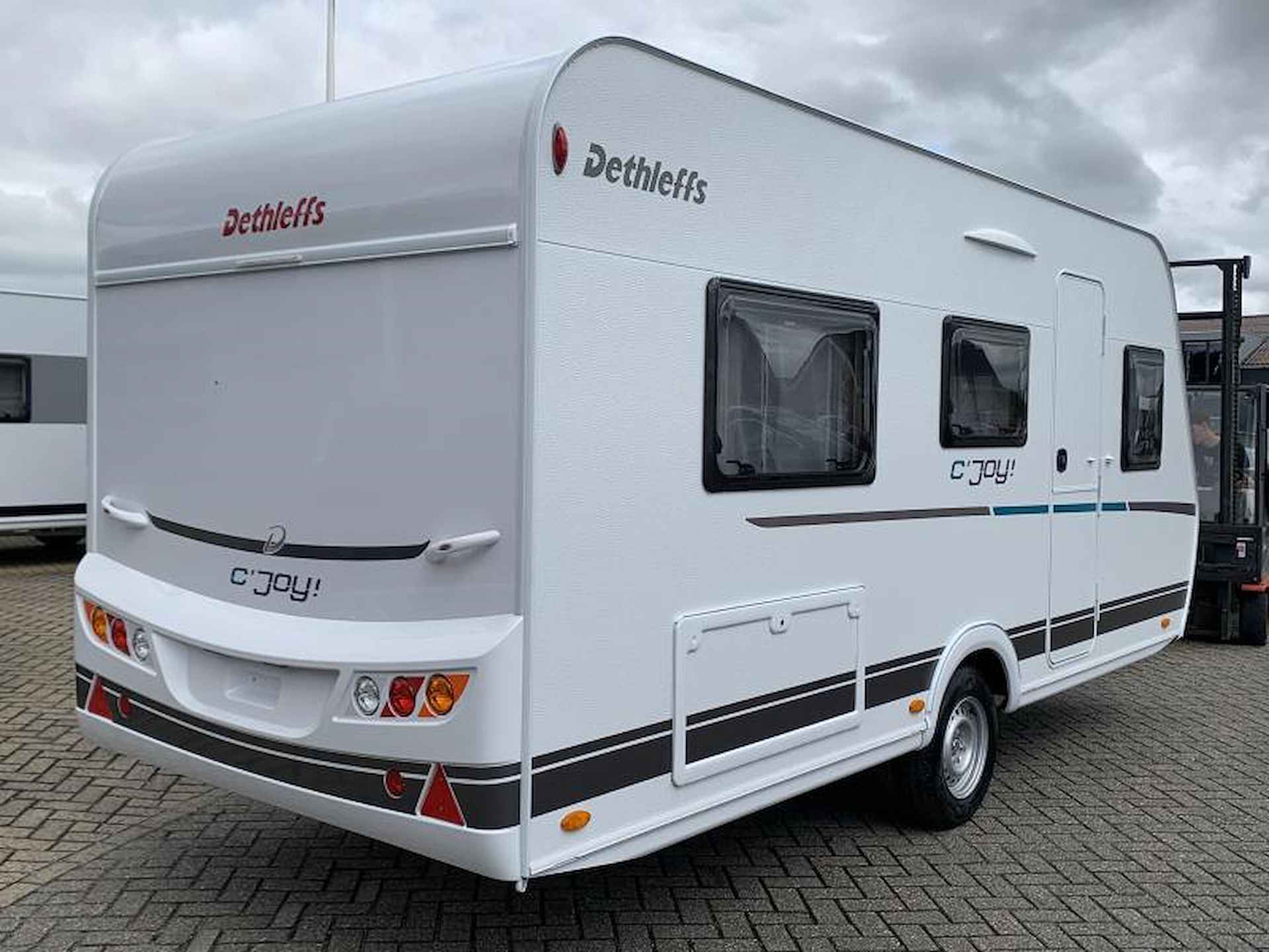 Dethleffs C'Joy 460 LE NIEUW - ENKELE BEDDEN! - 7/21