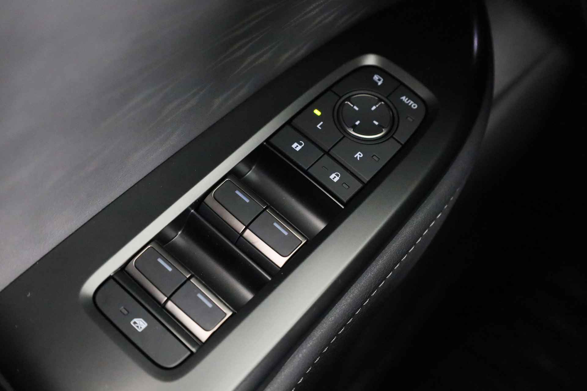 Lexus RZ 450e Executive Premium Line 71 kWh *NIEUW* | DIRECT Leverbaar! - 9/42
