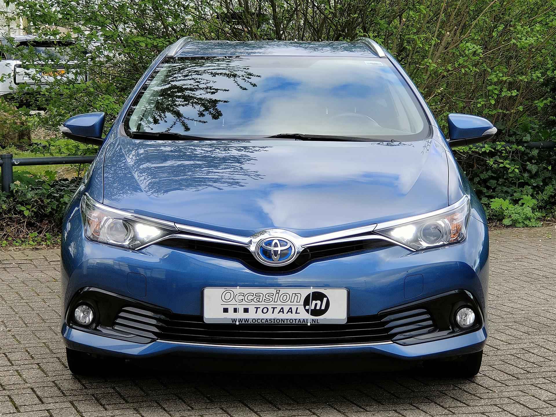 Toyota Auris Touring Sports 1.8 Hybrid Dynamic | Camera | Cruise | Bluetooth | Stoelverwarming - 2/18