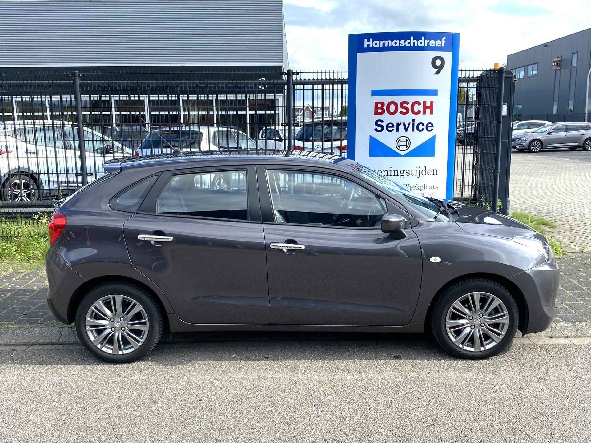 Suzuki Baleno 1.2 Dualjet CVT-Automaat Exclusive NL-auto met o.a. airco, lm velgen, kunstleer, bluetooth, etc. - 11/31