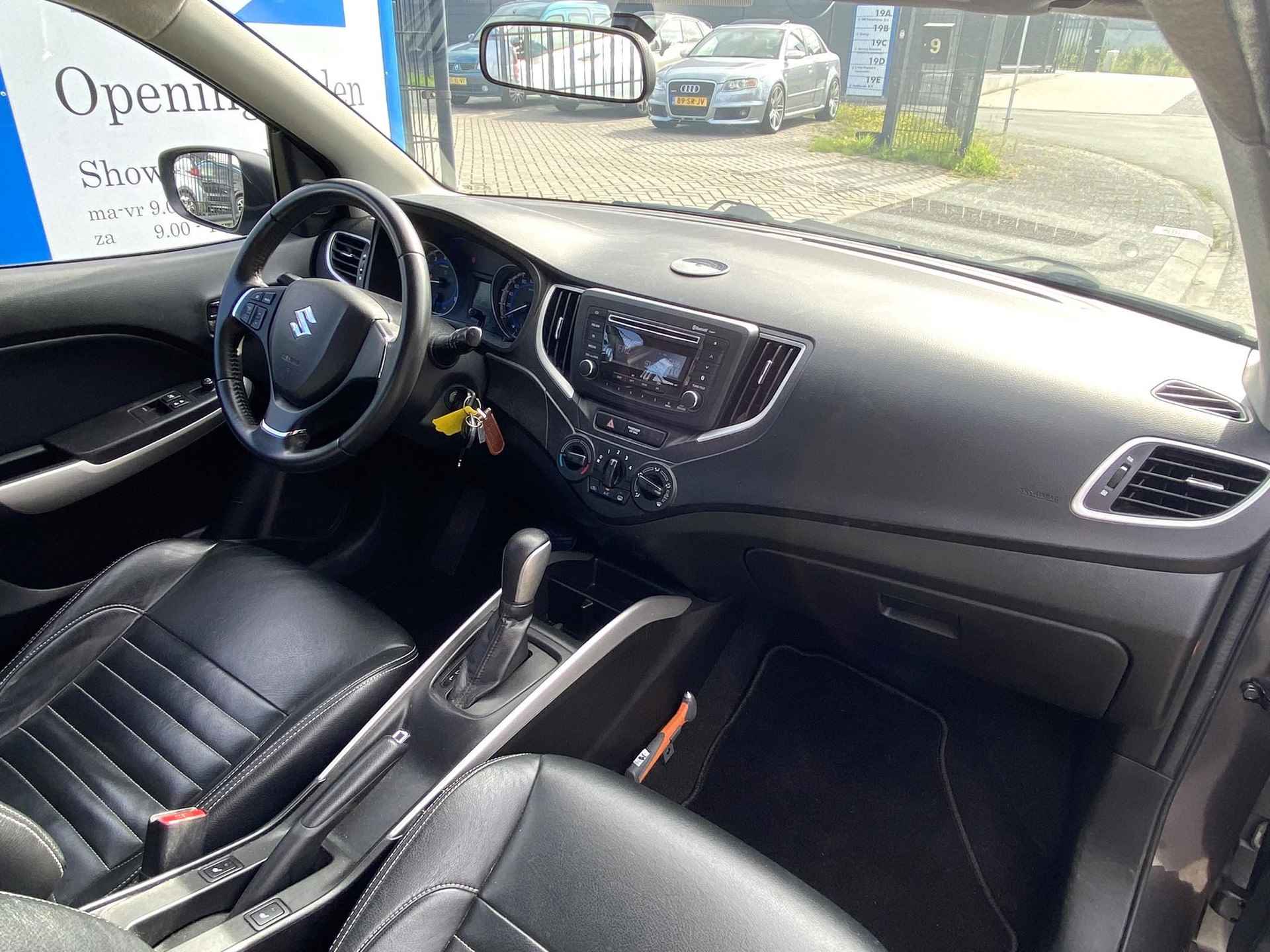 Suzuki Baleno 1.2 Dualjet CVT-Automaat Exclusive NL-auto met o.a. airco, lm velgen, kunstleer, bluetooth, etc. - 16/31