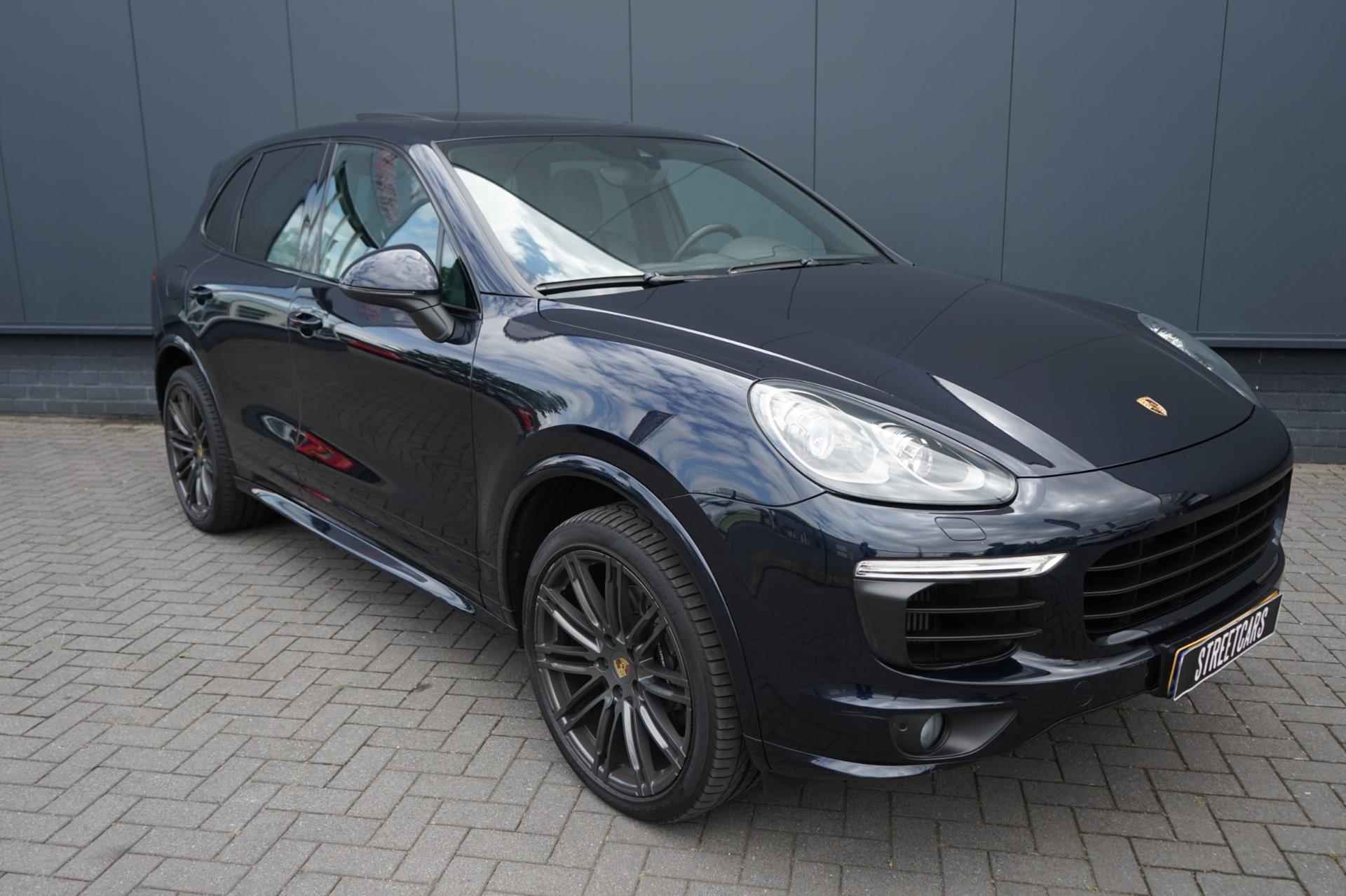 Porsche Cayenne 3.0 D Sportdesign /Luchtvering /Pano /Sportchrono - 4/33