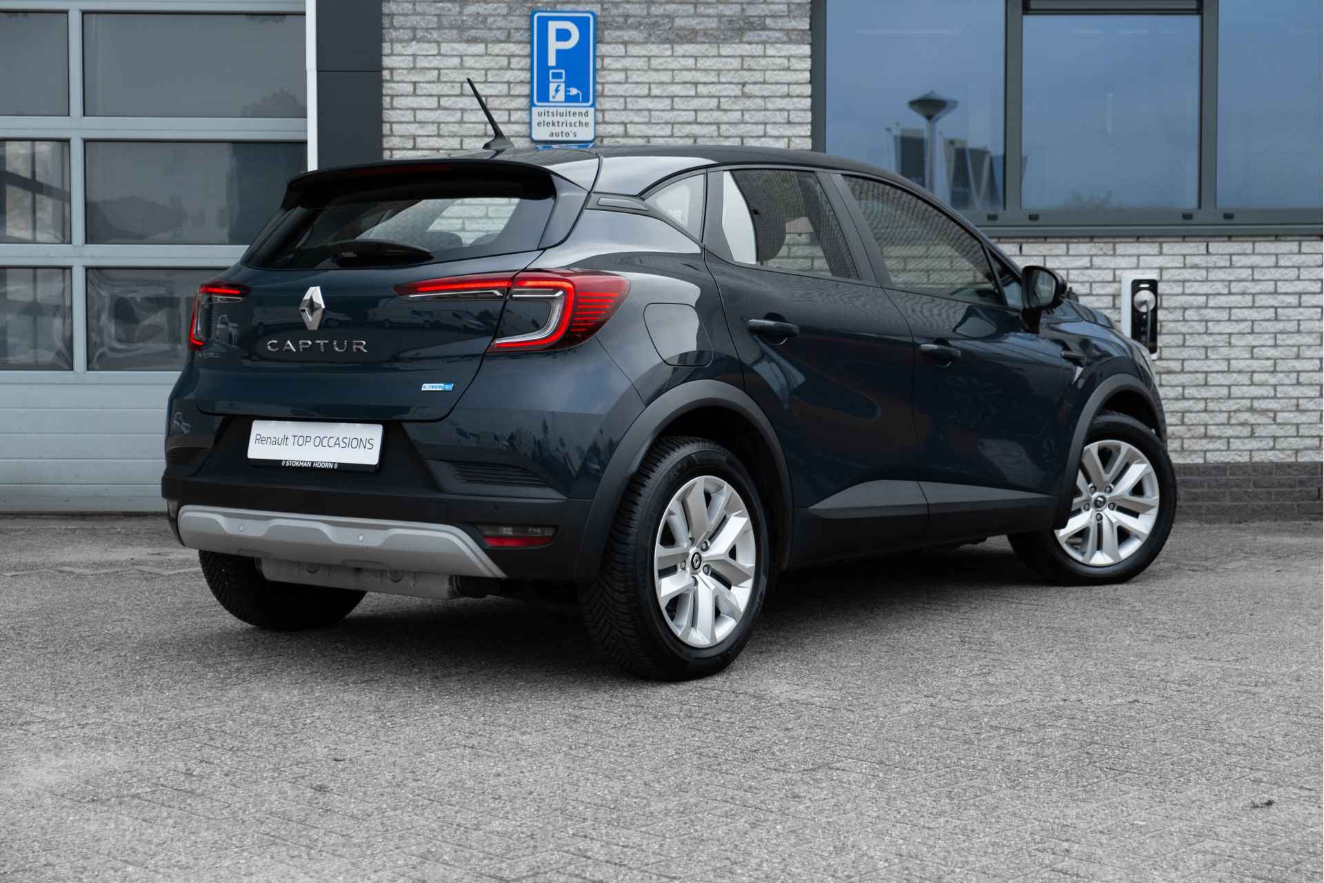 Renault Captur 1.6 E-Tech Plug-in Hybrid 160 PK Intens | 4 seizoensbanden | ECC | Parkeersensoren achter | | incl. Bovag rijklaarpakket met 12 maanden garantie | - 3/49