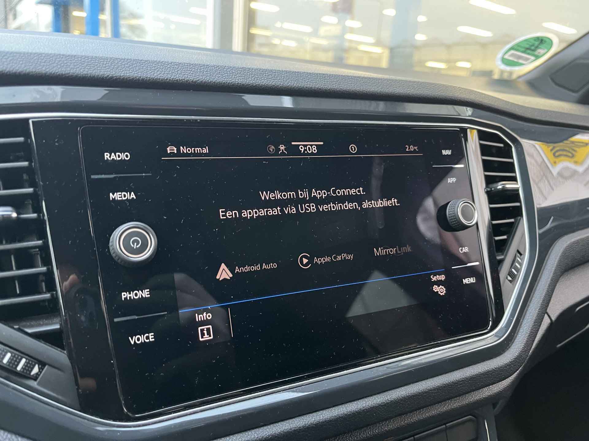 Volkswagen T-Roc 1.5 TSI R-Line / PANO/ ADAPT-CRUISE/ DIGITAL DASH/ DAB/ APP-CONNECT/ PARK. SENSOREN/ AIRCO/ STOELVERWARMING - 20/30