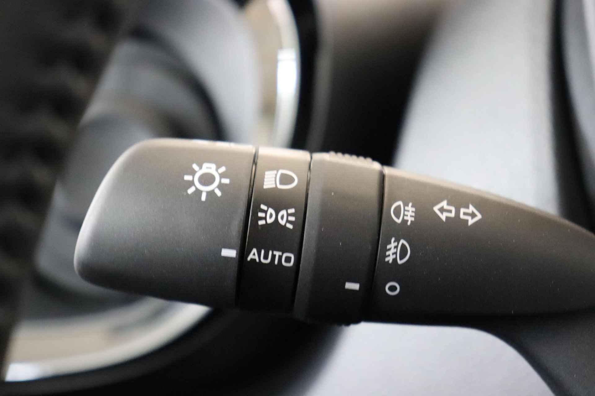 Toyota Aygo X 1.0 VVT-i MT Premium, JBL,  Apple carplay, Android auto - 23/35