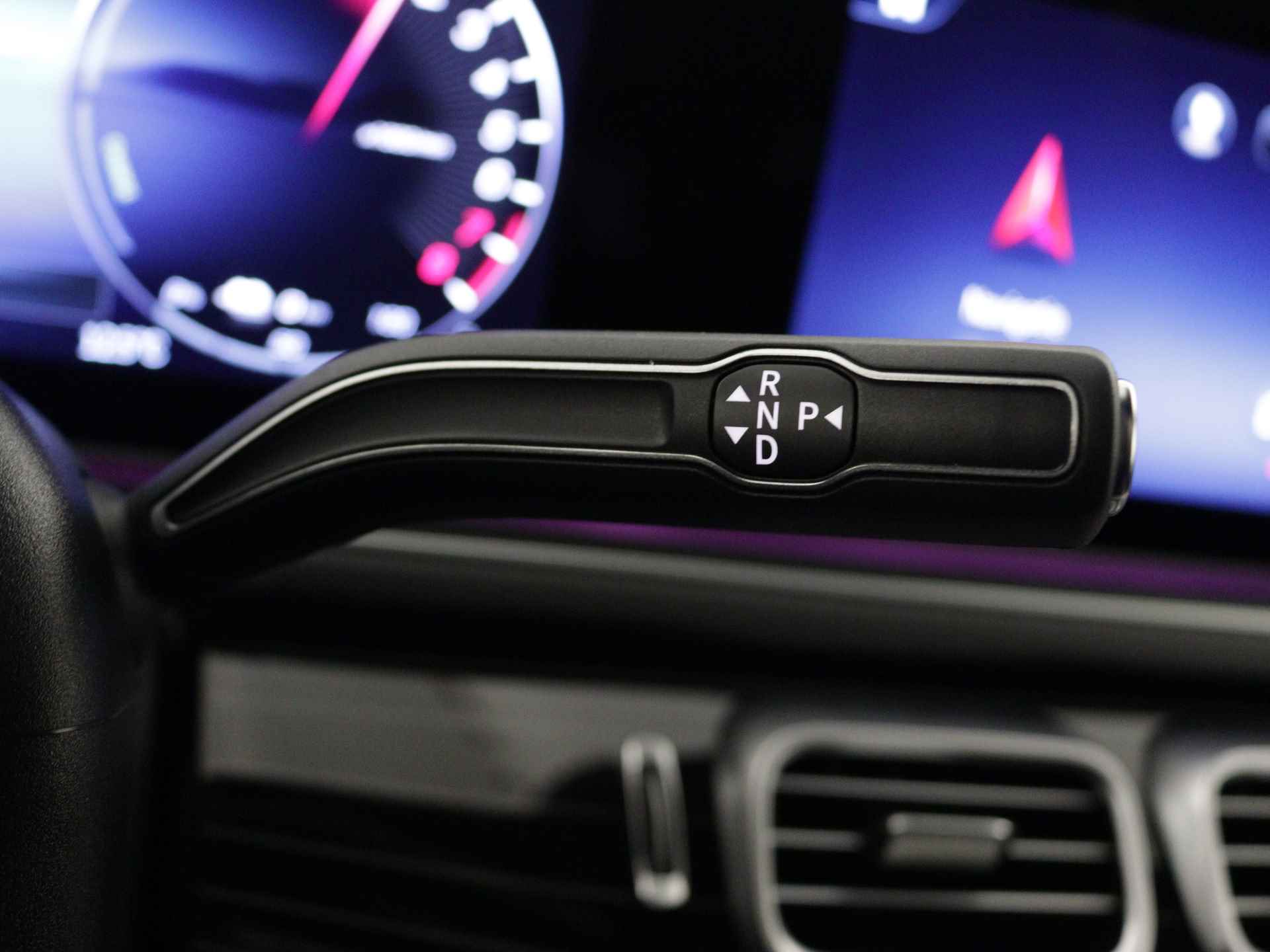 Mercedes-Benz GLE 400 e AMG Plug-In Hybride | Panorama Schuif-kanteldak | Trekhaak | Burmester | Adaptive Cruise control | Navi | Alarm | Inclusief 24 maanden Mercedes-Benz Certified garantie voor Europa. - 26/45