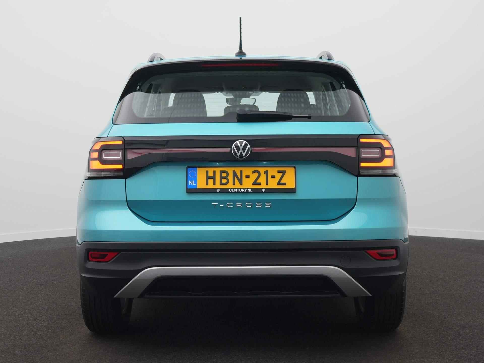 Volkswagen T-Cross 1.0 TSI Go Apple Carplay/Android Auto - Metallic - l.m. Velgen - Cruise - 6/36