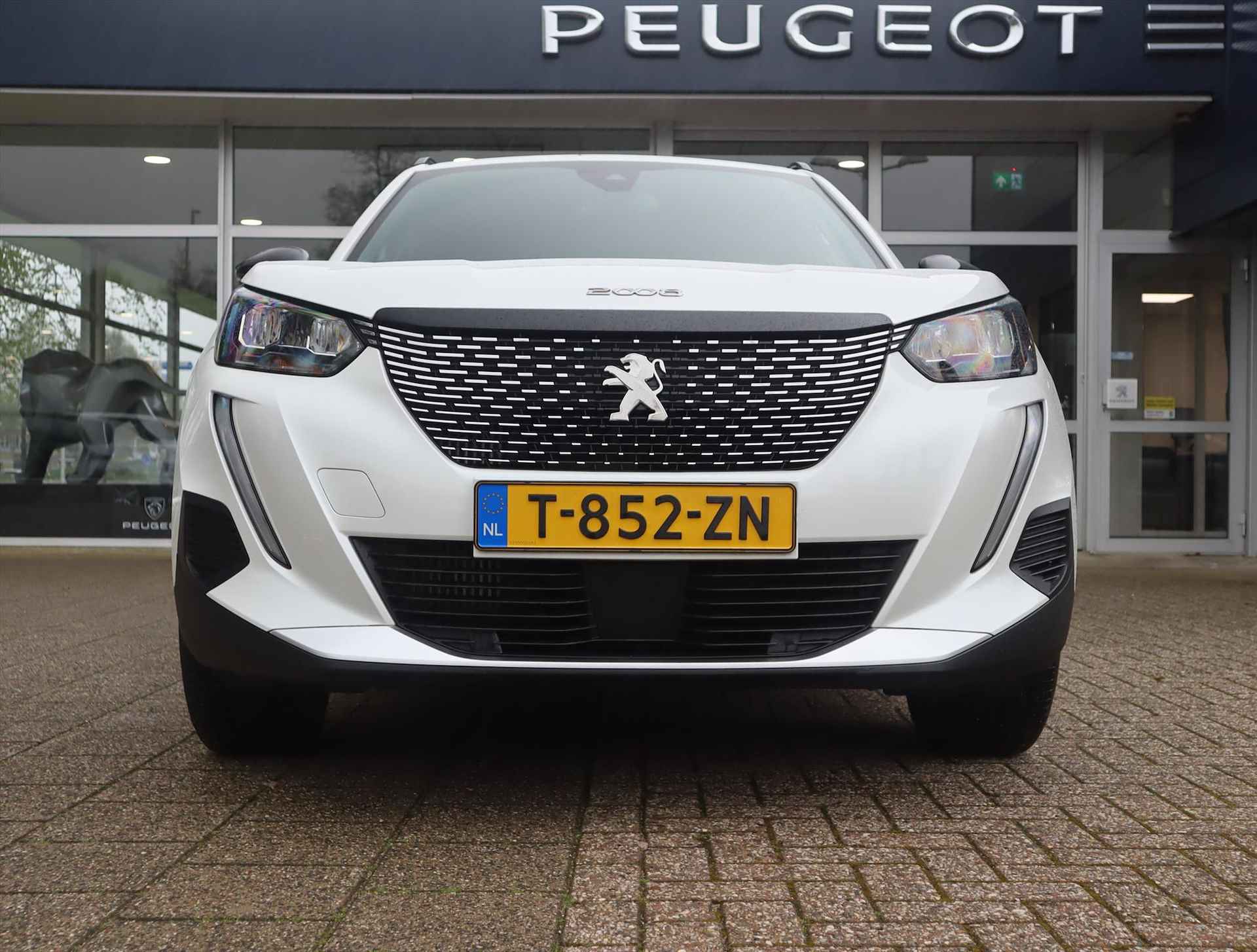 PEUGEOT 2008 SUV Allure Pack PureTech 100pk, Rijklaarprijs, Navigatie Camera Adaptieve cruise control - 15/52