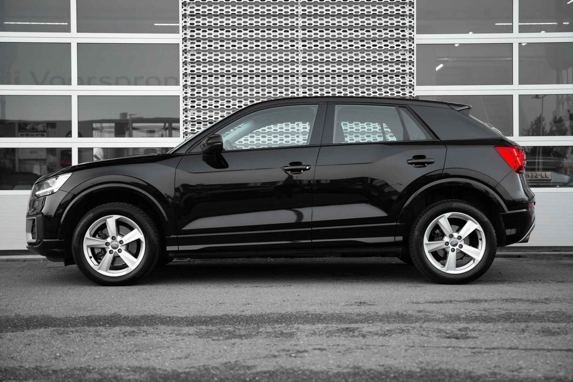 Audi Q2 1.4 TFSI 150pk Sport Pro Line | Achteruitrijcamera | Parkeerhulp V+A | 17" | Navigatie | - 6/50