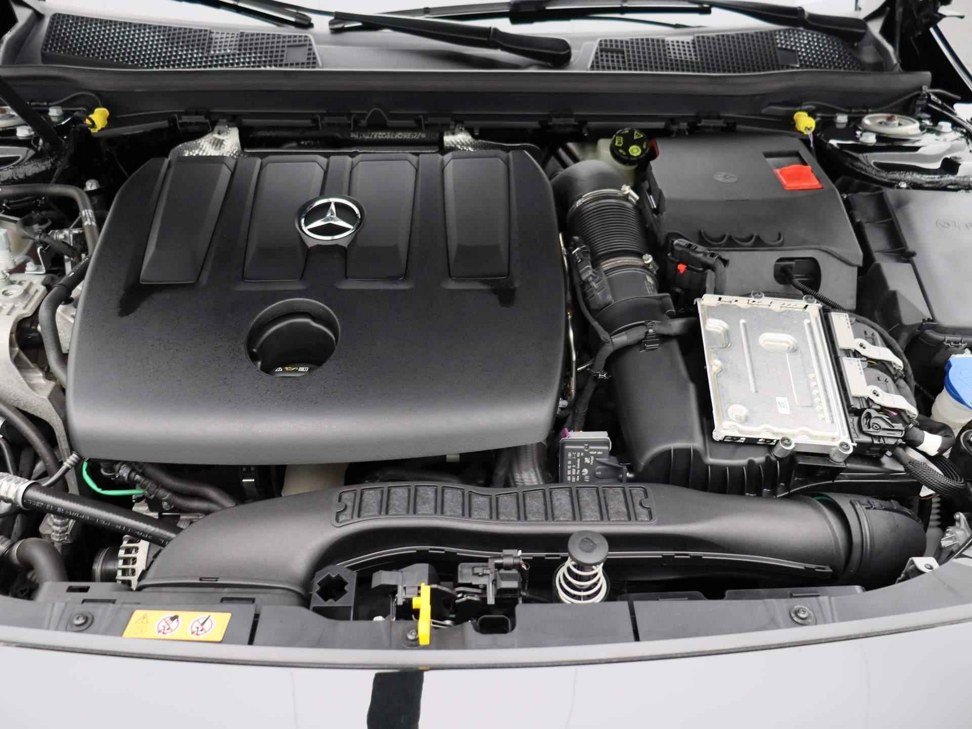 Mercedes-Benz A-klasse 180 d Business Solution * | Half Lederen Bekleding | Stoelverwarming | Camera | Wide-Screen | LED Koplampen | Navigatie | Climate Control | - 44/46