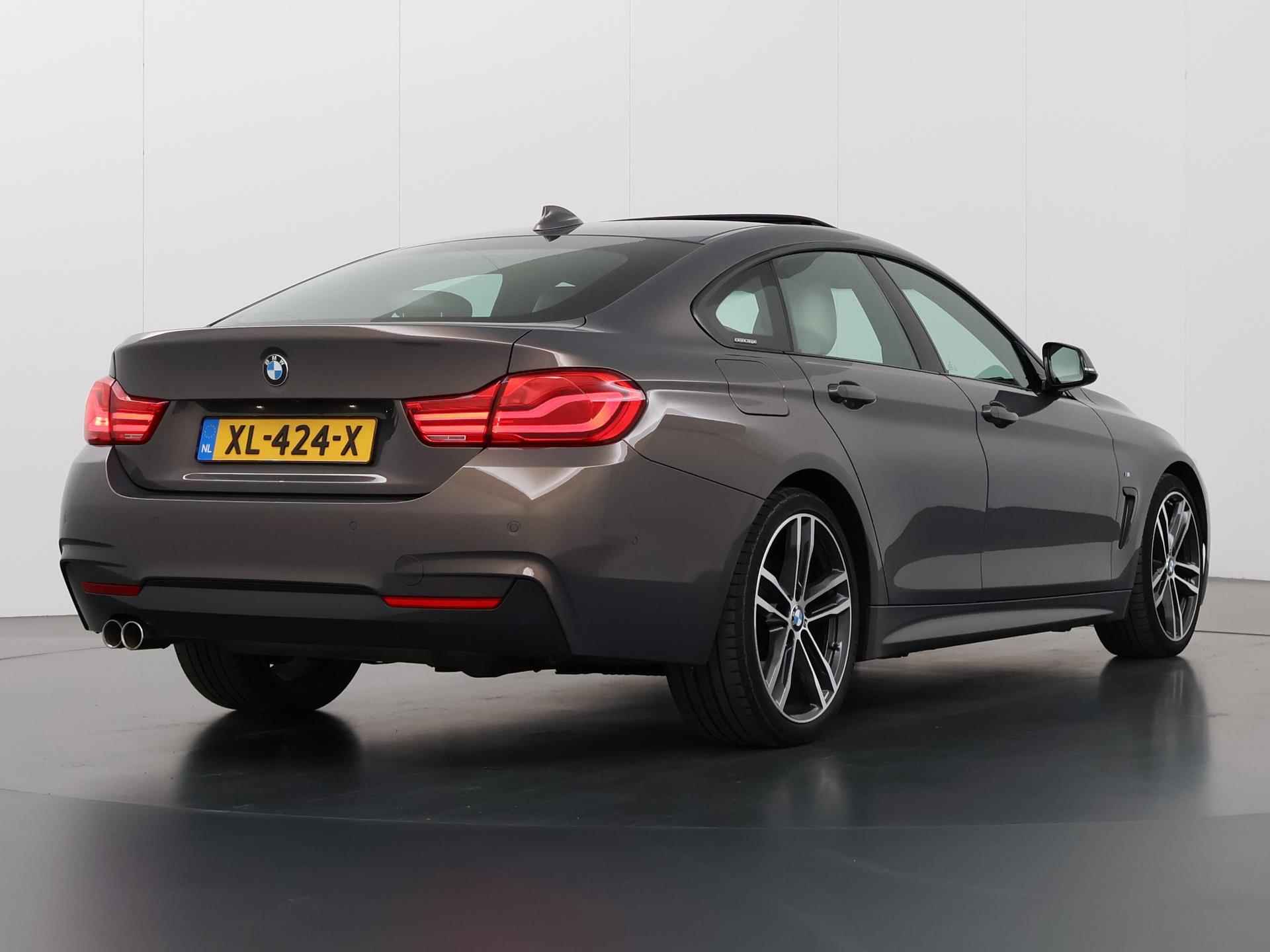 BMW 4-serie Gran Coupé 420i High Executive Edition M sport | Sportstoelen | Stuurverwarming | Lane Assist | Camera | PDC | Navigatie Proff. | Schuif/Kantel dak | - 3/45