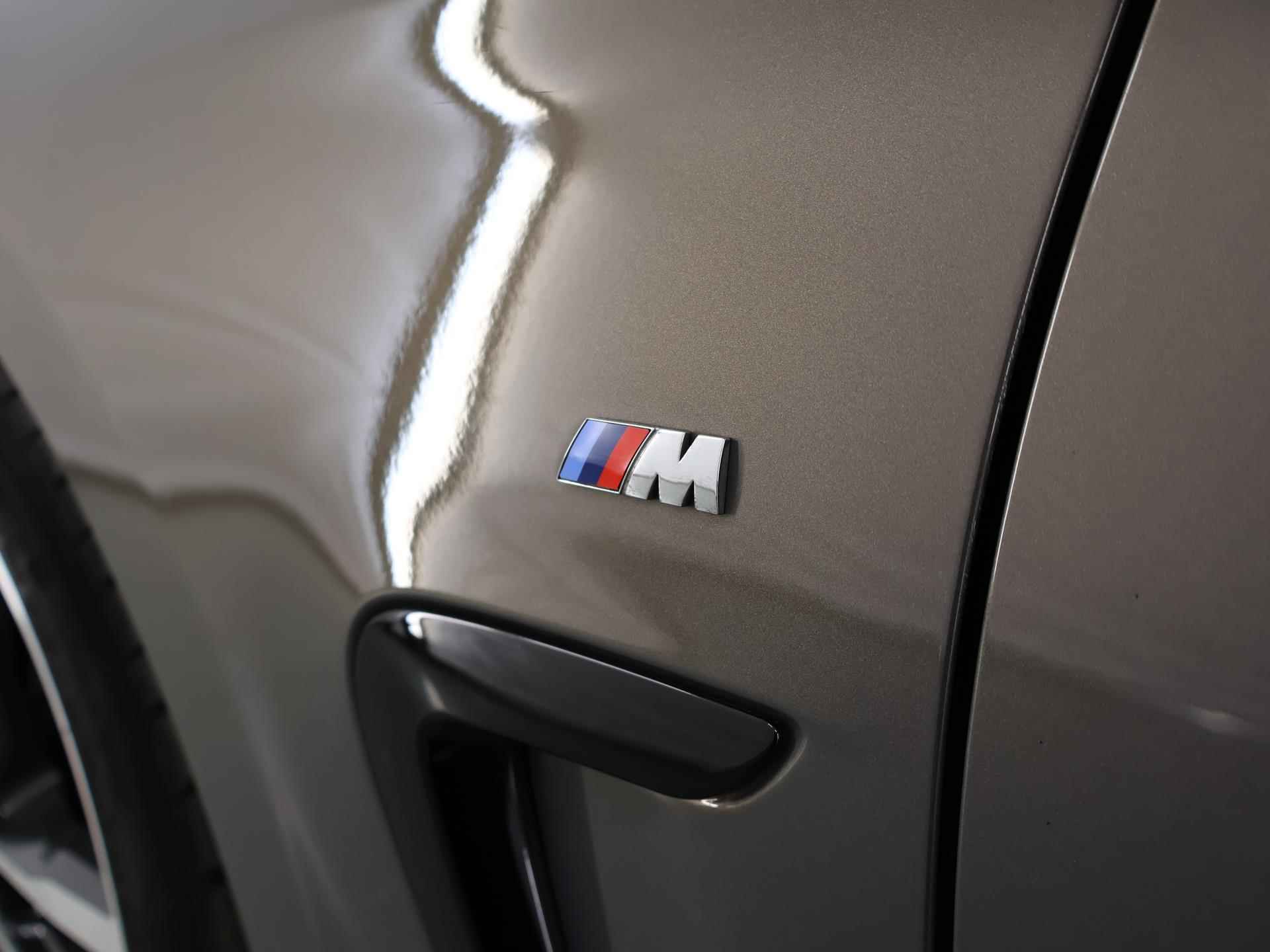 BMW 4-serie Gran Coupé 420i High Executive Edition M sport | Sportstoelen | Stuurverwarming | Lane Assist | Camera | PDC | Navigatie Proff. | Schuif/Kantel dak | - 41/45