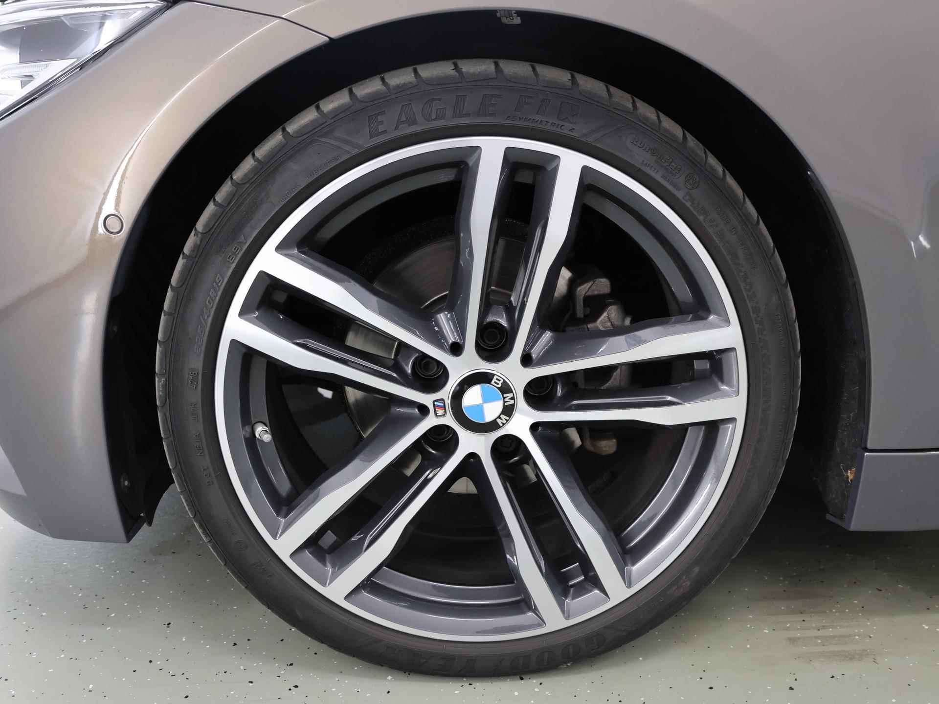 BMW 4-serie Gran Coupé 420i High Executive Edition M sport | Sportstoelen | Stuurverwarming | Lane Assist | Camera | PDC | Navigatie Proff. | Schuif/Kantel dak | - 42/45