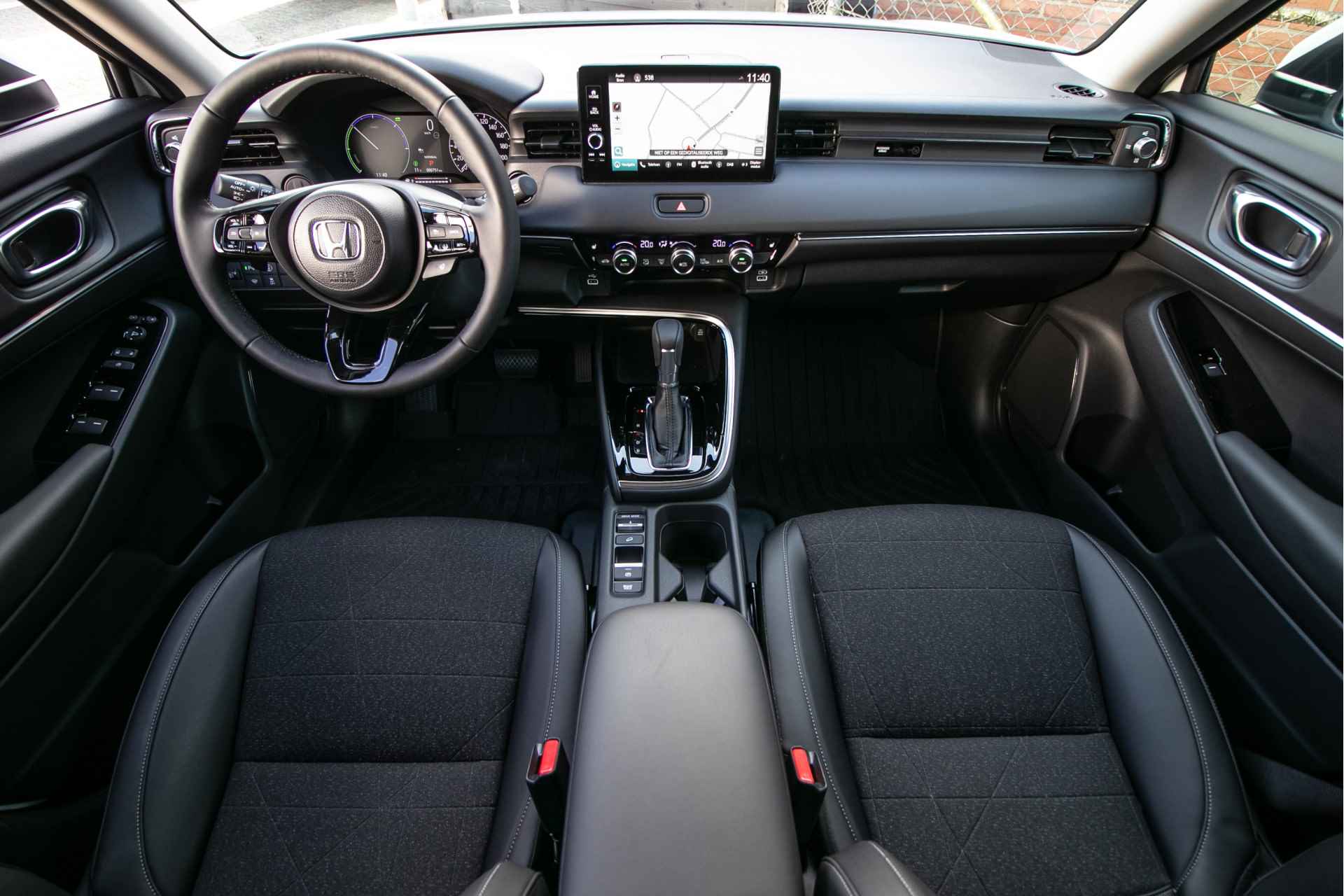 Honda HR-V 1.5 e:HEV Advance automaat All-in rijklaarprijs | Privacy glass | Dodehoek sens. | Stuur+stoelverw. - 12/43