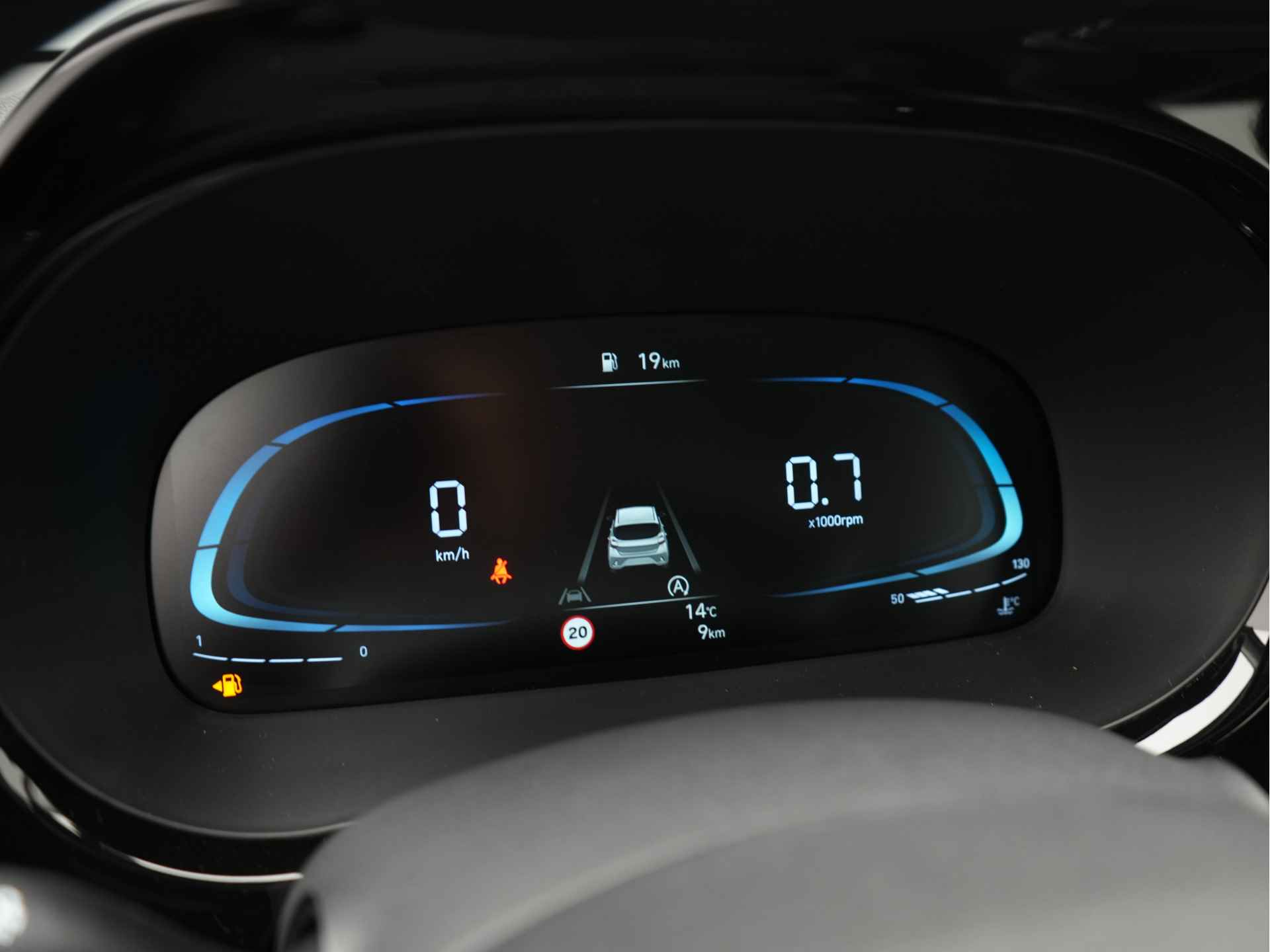 Hyundai i10 1.0 Comfort 5-zits AUTOMAAT | APPLE / ANDROID NAVIGATIE | AIRCO  Uit voorraad leverbaar! - 28/41