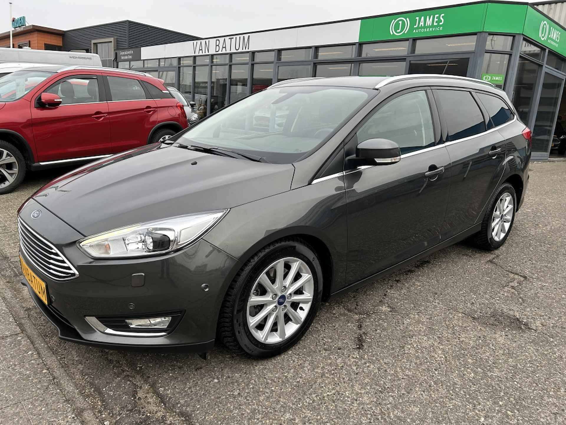 Ford Focus Wagon 1.5 Titanium - 2/33