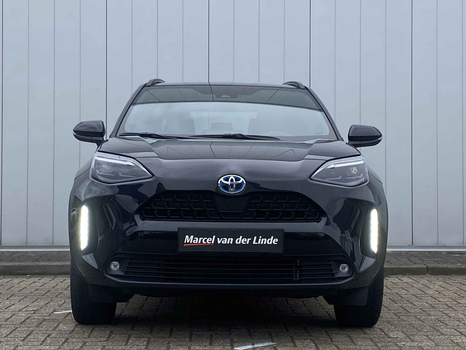 Toyota Yaris Cross 1.5 Hybrid Style Panoramadak Navi Headup Carplay Clima Cruise Keyless Stoel Stuur Verwarming - 4/33