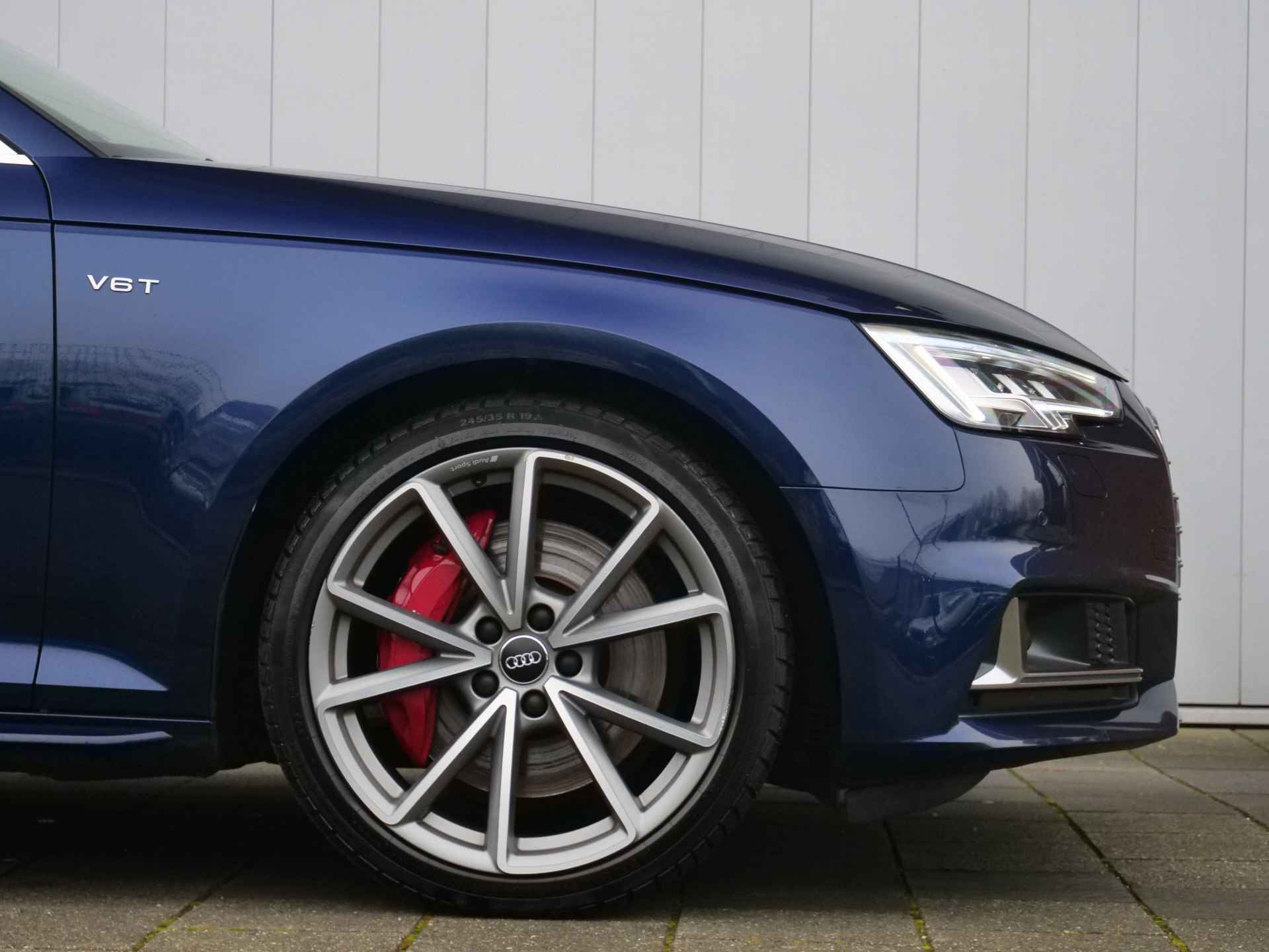 Audi A4 Limousine 3.0 TFSI S4 quattro 354pk Pro Line Plus Automaat Schuifdak / Massagestoel / 19 Inch / Trekhaak - 9/40