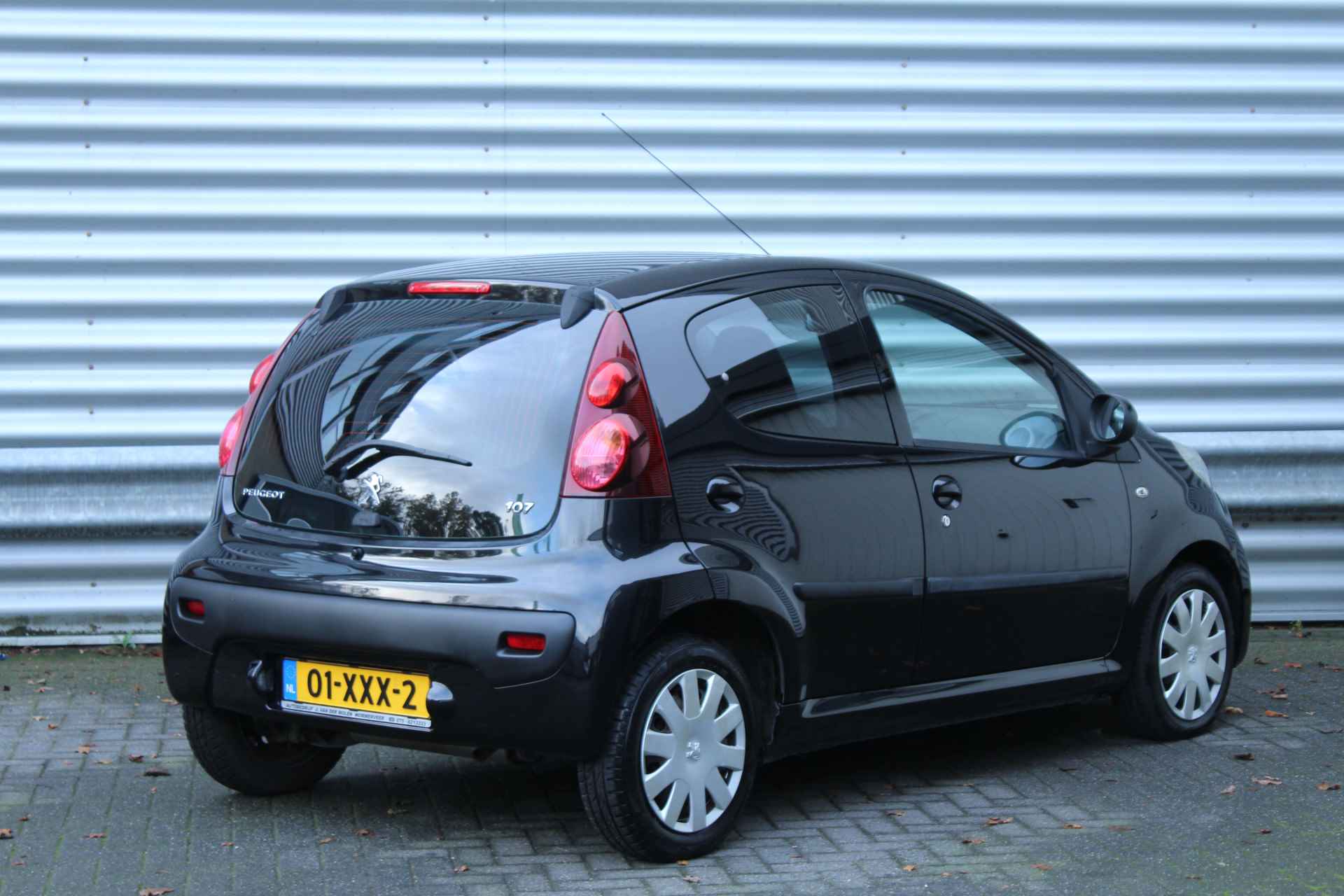 Peugeot 107 1.0 68pk Active 5 deurs NL-Auto NAP Airco CPV El. Ramen LED Stuurbekrachtiging - 6/27