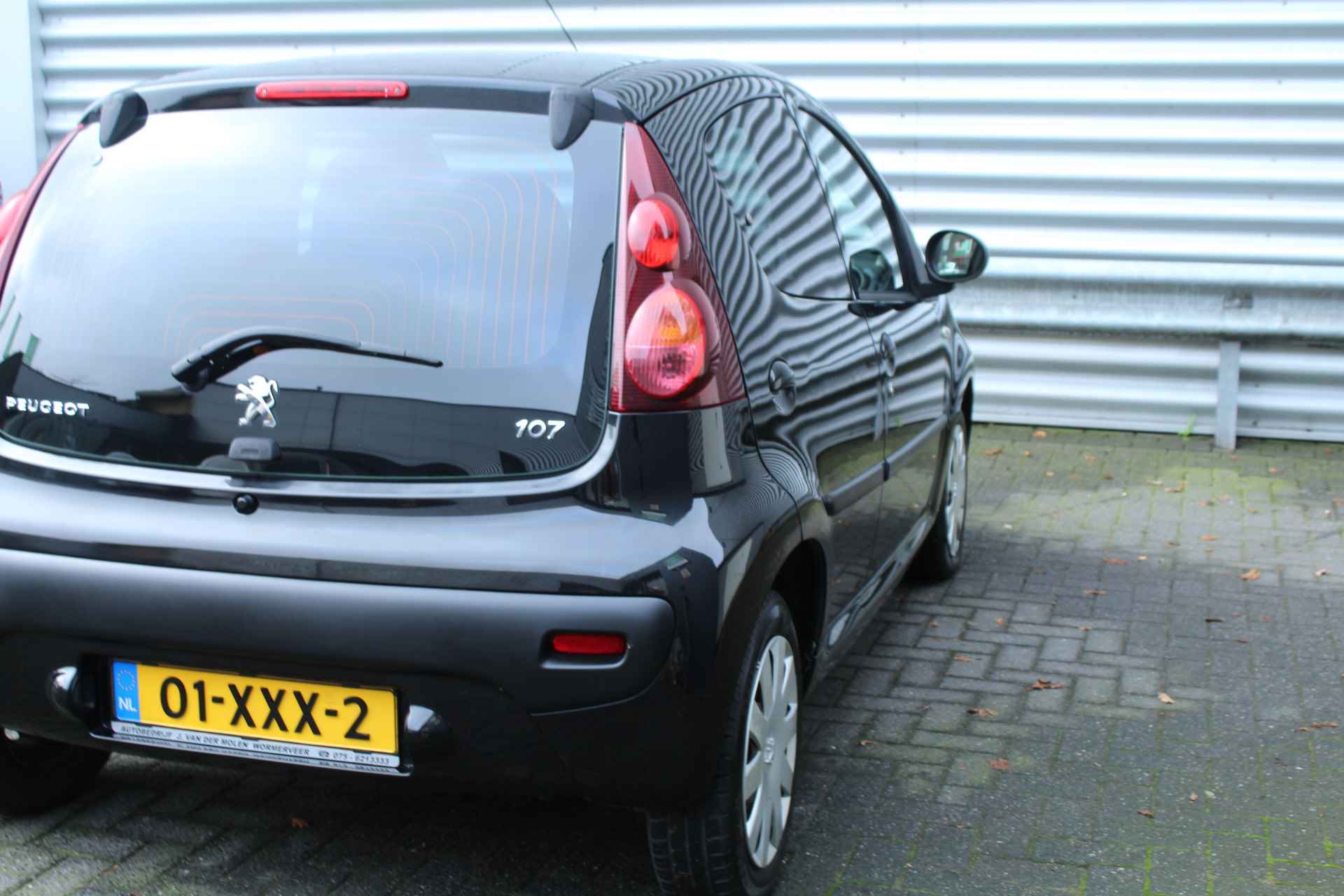 Peugeot 107 1.0 68pk Active 5 deurs NL-Auto NAP Airco CPV El. Ramen LED Stuurbekrachtiging - 27/27