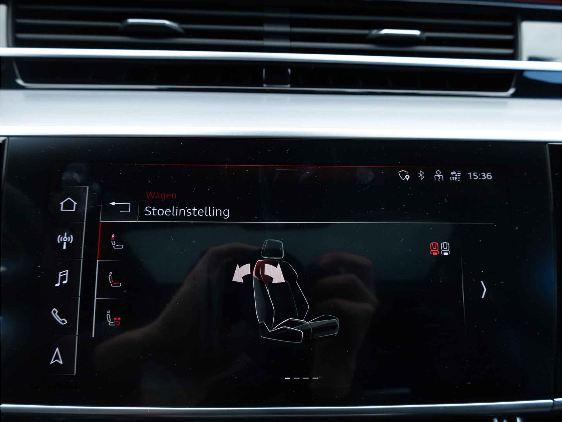 Audi S8 4.0 TFSI 571PK QUATTRO | B&O | Pano | TV | Vierwielsturing | Servo | Alcantara hemel | Head-up | Stoelventilatie-/massage v+a | Digital Matrix-LED - 72/108