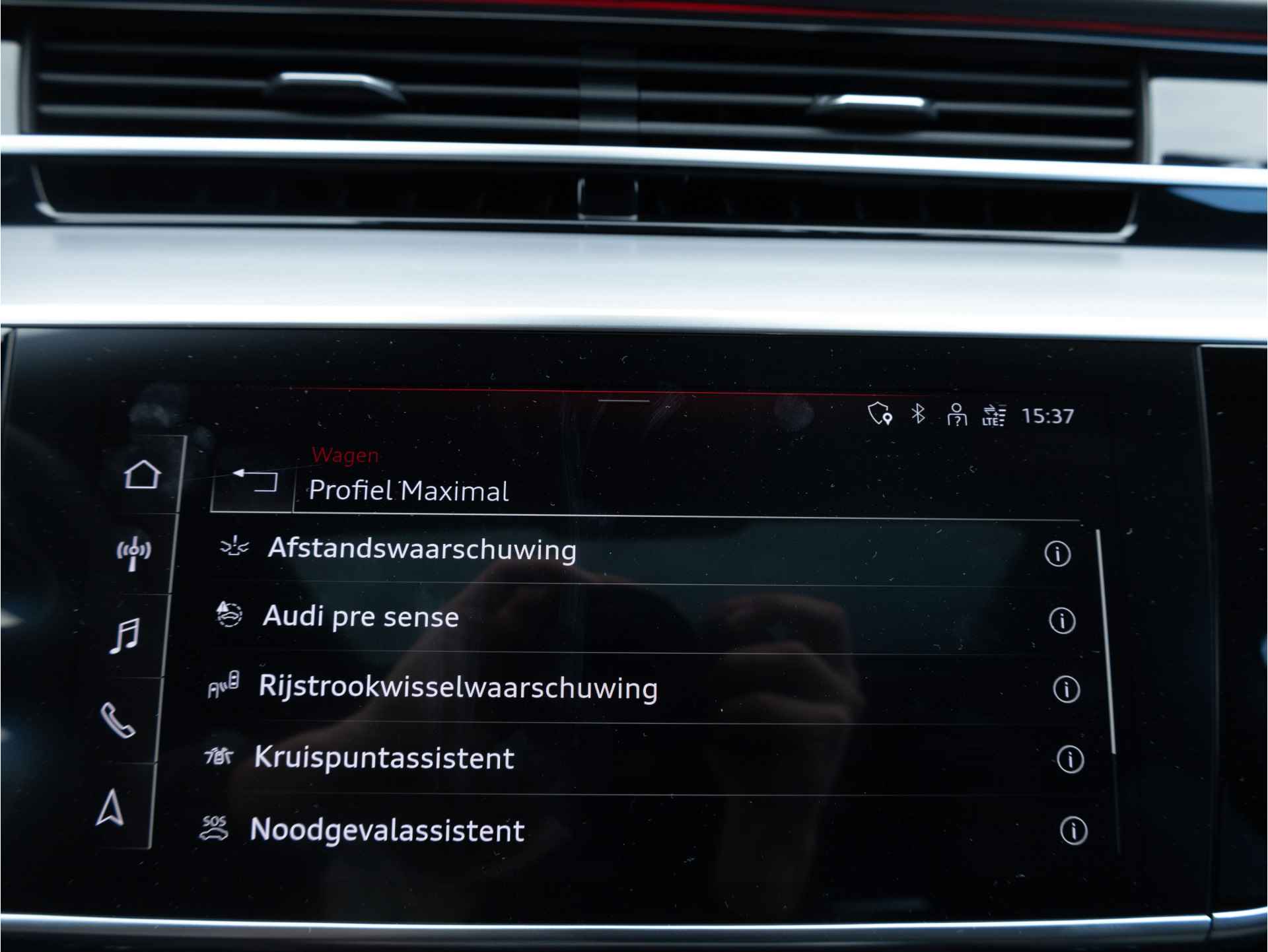 Audi S8 4.0 TFSI 571PK QUATTRO | B&O | Pano | TV | Vierwielsturing | Servo | Alcantara hemel | Head-up | Stoelventilatie-/massage v+a | Digital Matrix-LED - 85/108