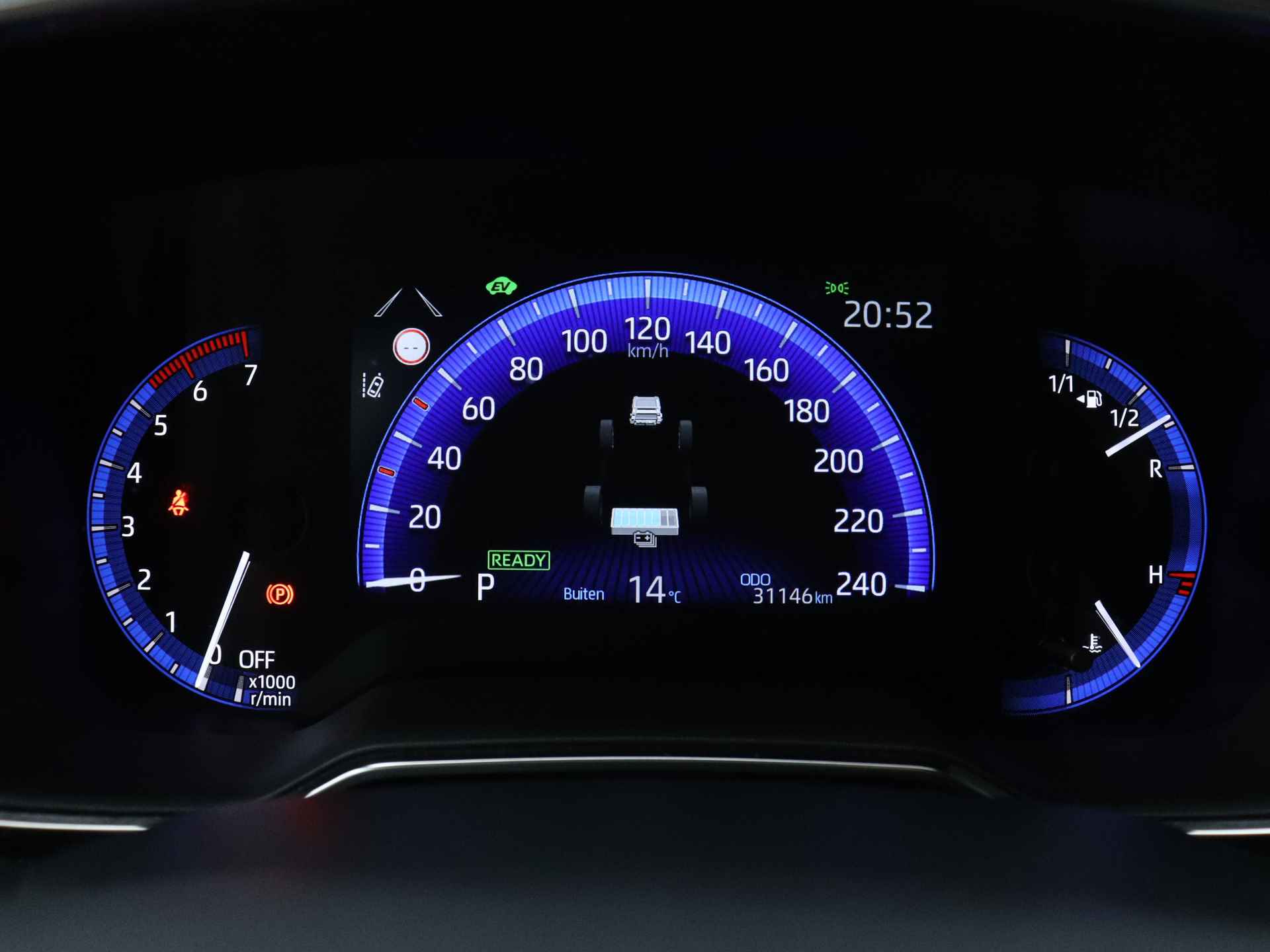 Toyota Corolla Touring Sports 1.8 Hybrid Dynamic | Camera | Stoelverwarming | LED | Climate Control | - 7/43