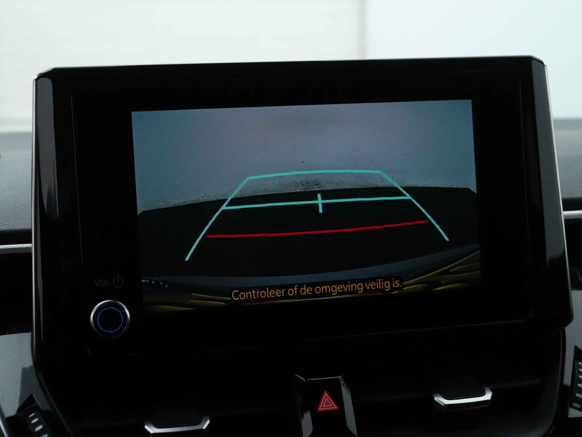 Toyota Corolla Touring Sports 1.8 Hybrid Dynamic | Camera | Stoelverwarming | LED | Climate Control | - 11/43