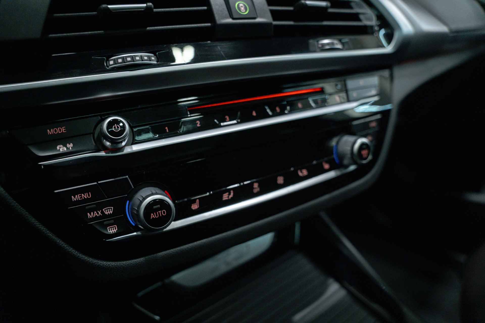 BMW X3 xDrive20i High Executive M Sportpakket Aut. - 17/38
