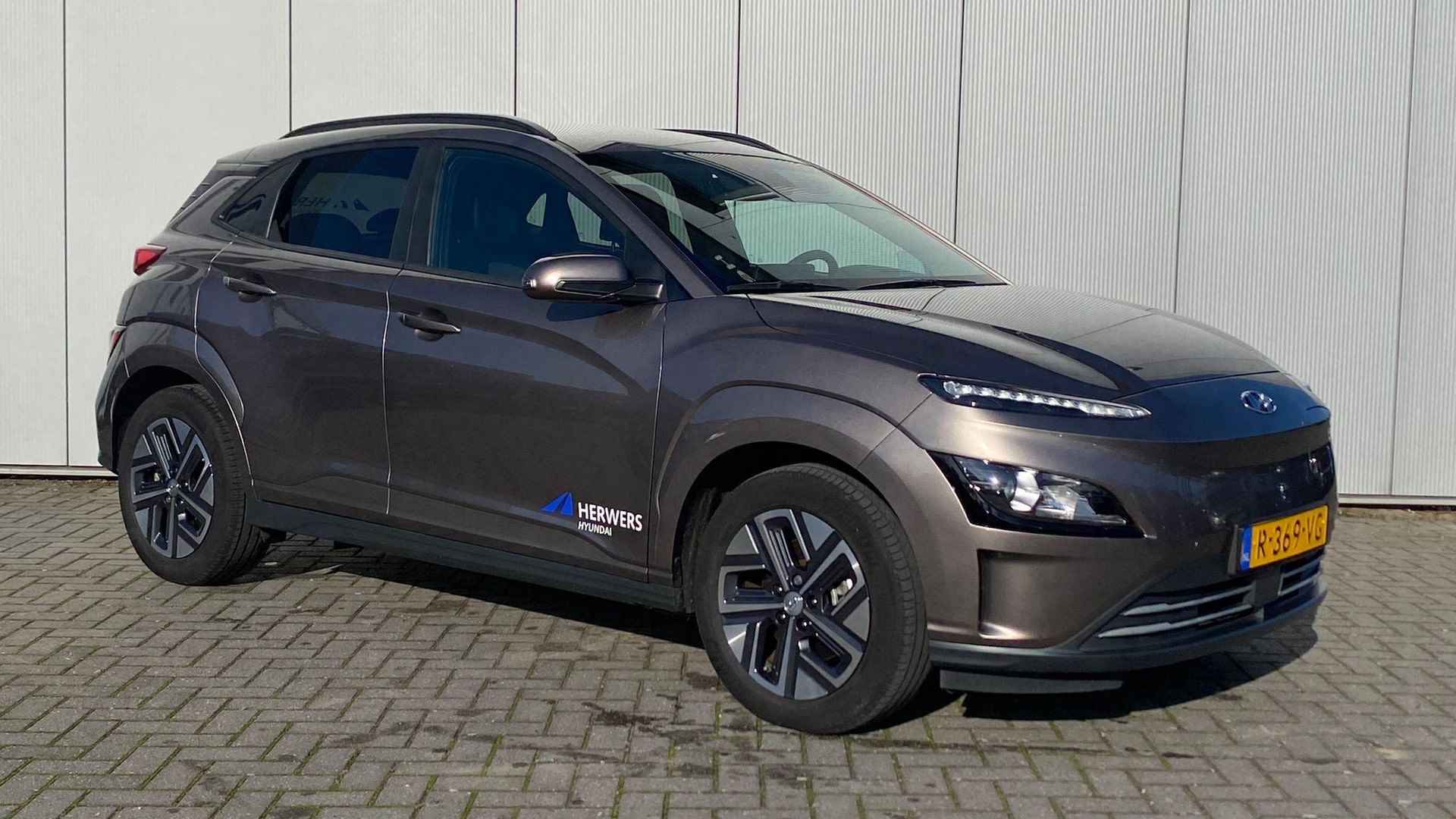 Hyundai Kona EV Fashion 39 kWh / 305 KM WLTP / Navigatie / Dodehoekdetectie / Head Up Display / Krell Audio / Adaptive Cruise Control / Climate Control / - 9/33