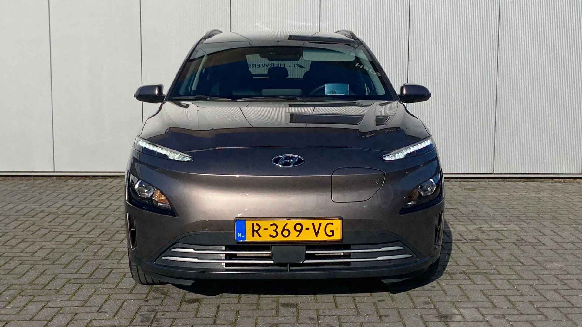 Hyundai Kona EV Fashion 39 kWh / 305 KM WLTP / Navigatie / Dodehoekdetectie / Head Up Display / Krell Audio / Adaptive Cruise Control / Climate Control / - 15/33