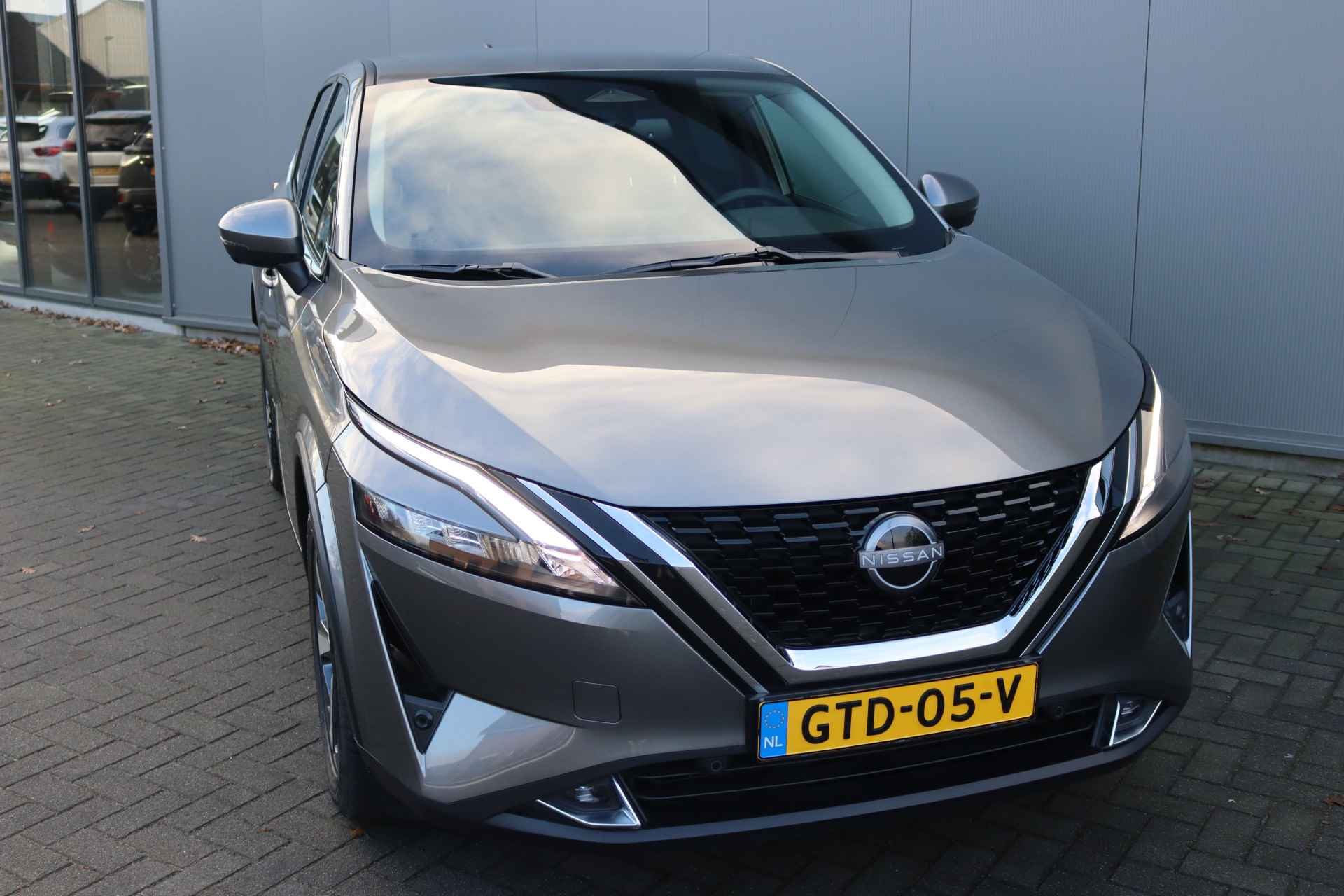 Nissan QASHQAI 1.3DIG-T 158PK MHEV Automaat N-Connecta Navigatie/Winter-Pack/Camera/Adaptive-Cruisecontrol - 9/33