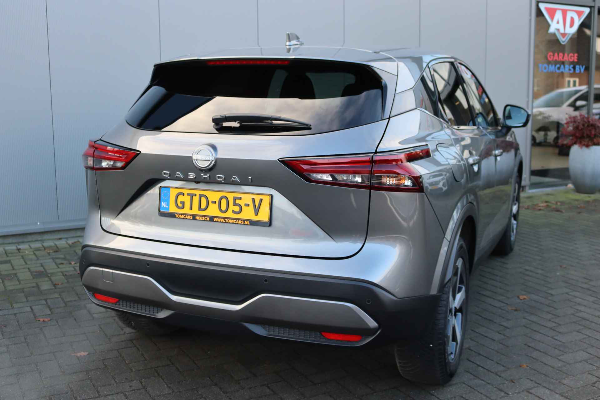 Nissan QASHQAI 1.3DIG-T 158PK MHEV Automaat N-Connecta Navigatie/Winter-Pack/Camera/Adaptive-Cruisecontrol - 11/33